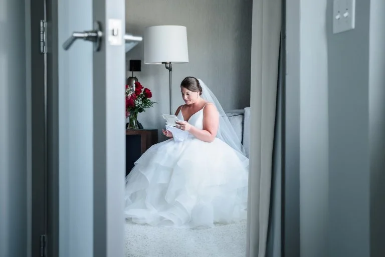 bristolvaweddingphotographers_bride.jpeg