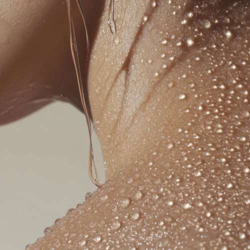 The Ultimate Spray Tan Aftercare Guide: Why Moisture Is Everything