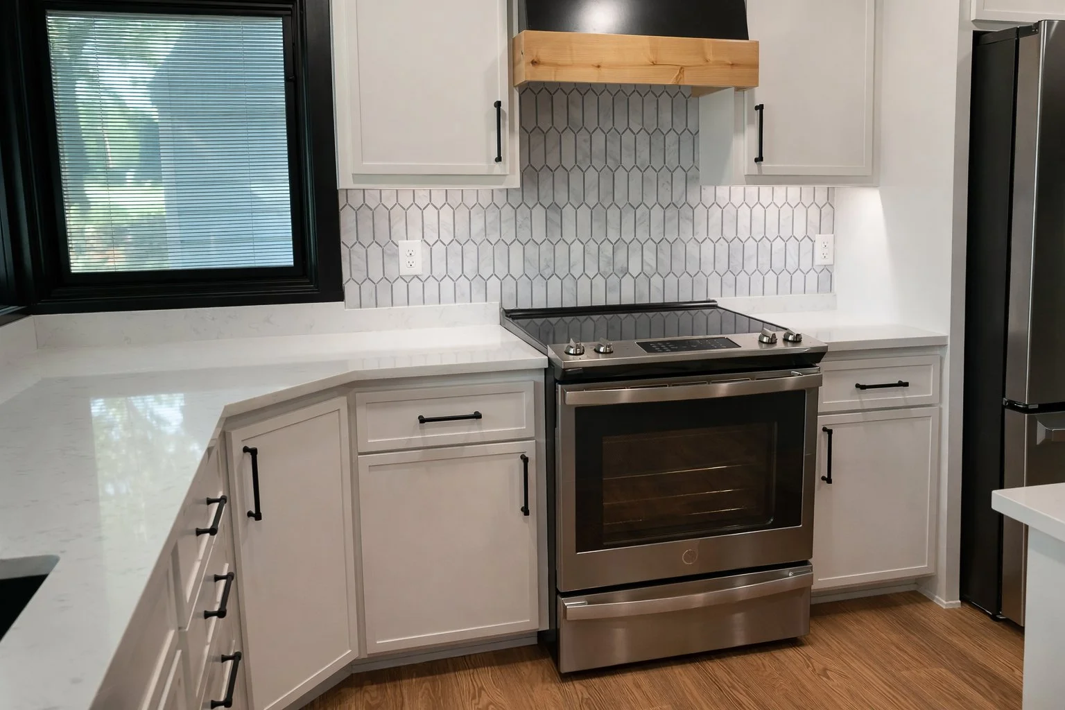 Custom Kitchen Cabinets