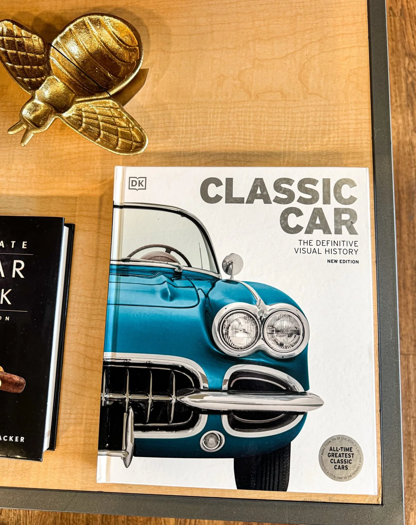 Men, don&rsquo;t worry we&rsquo;ve got great books and other items for you to shop and check out!

Come in store or shop online 🔗

#shoplocal #homedecor #books #localboutique