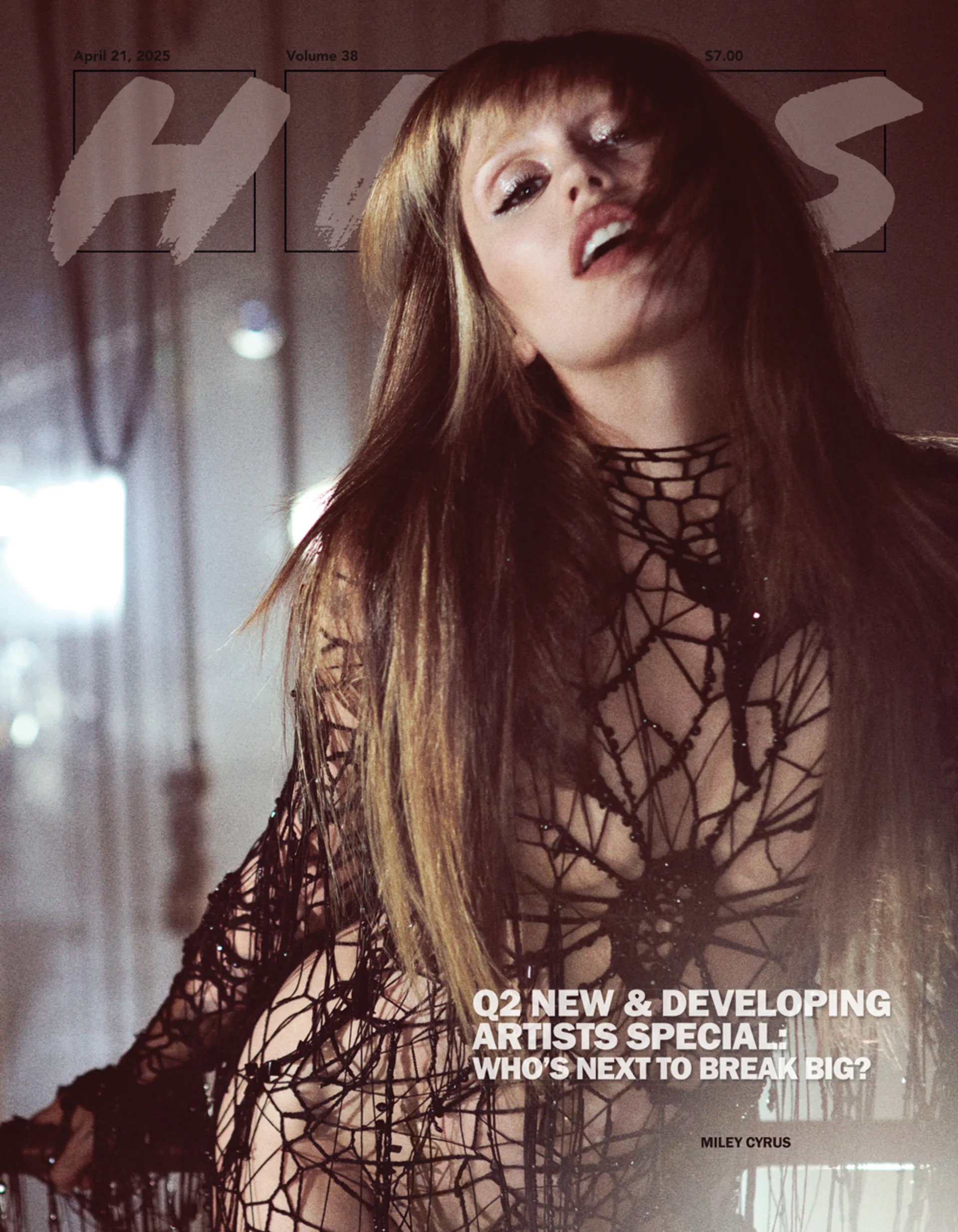 1421_Cover_Miley-Cyrus.jpeg
