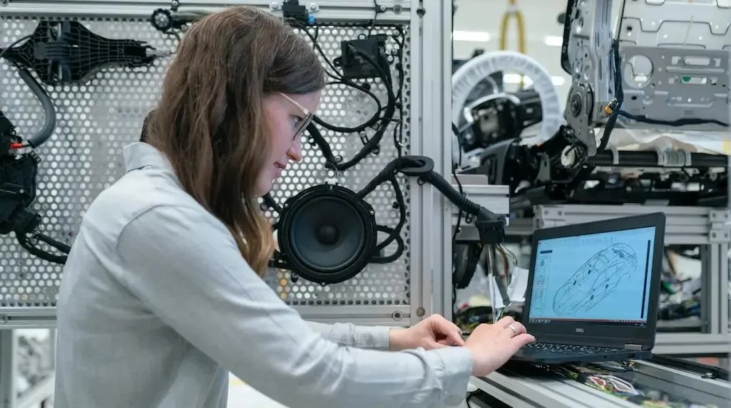 New report shows glaring gender disparities in audio production and engineering