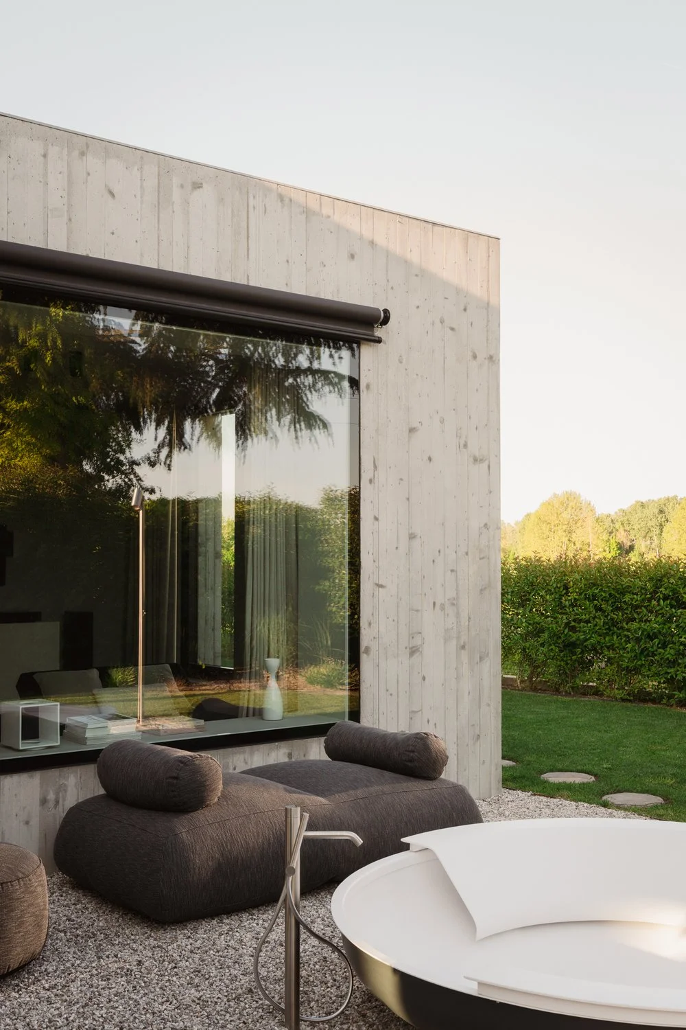 Outdoor hot tub at a brutalist villa in Veneto
