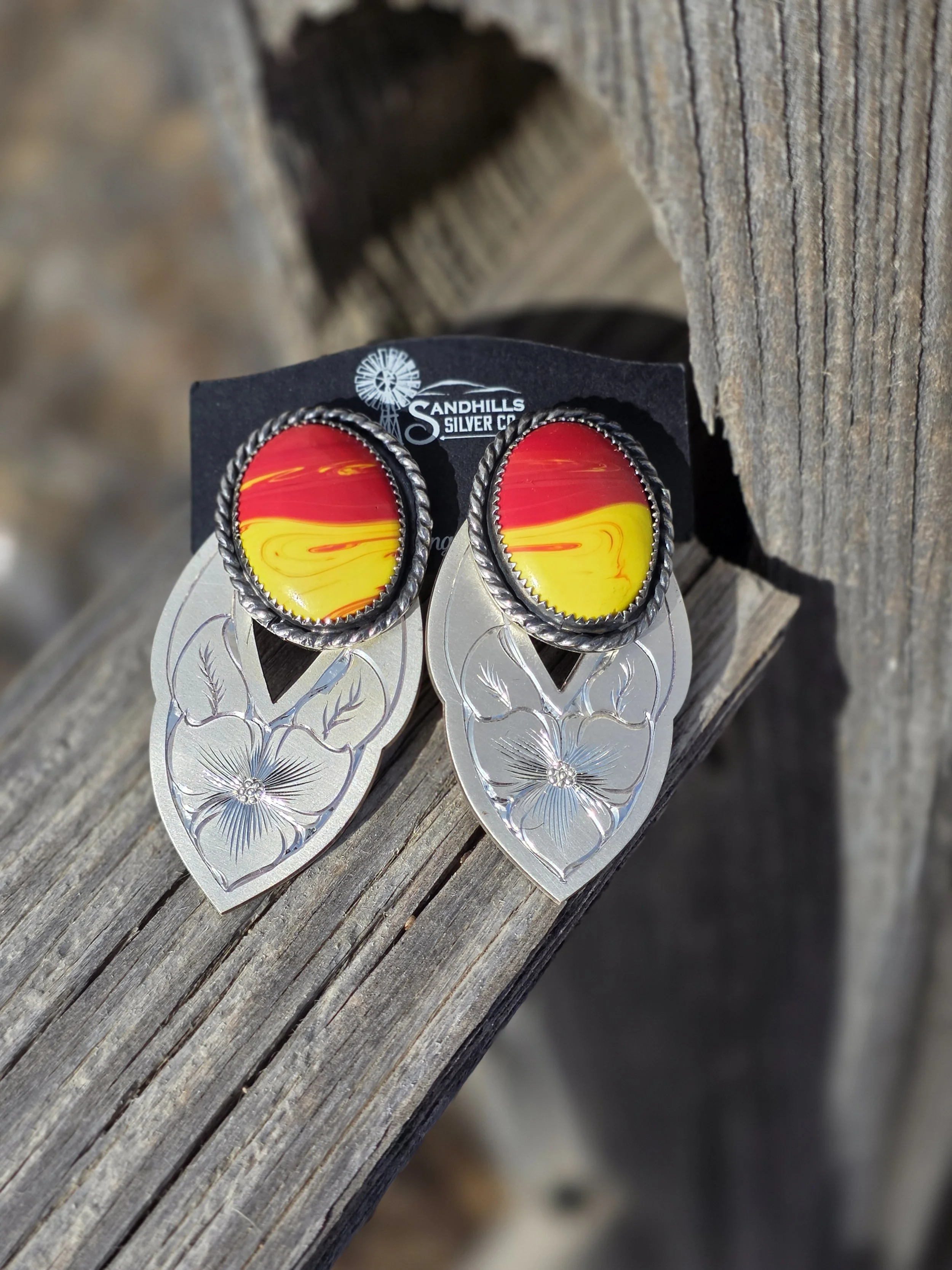 Hand engraved earrings dangles with yellow and red studs