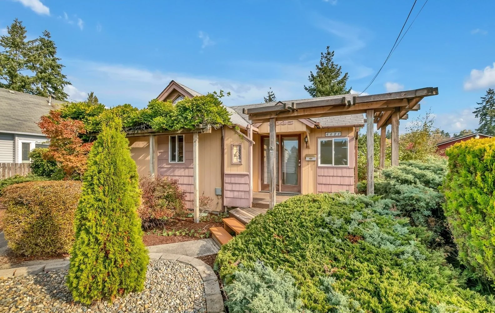 Residential | Represented Buyer | Tacoma |  $390,000