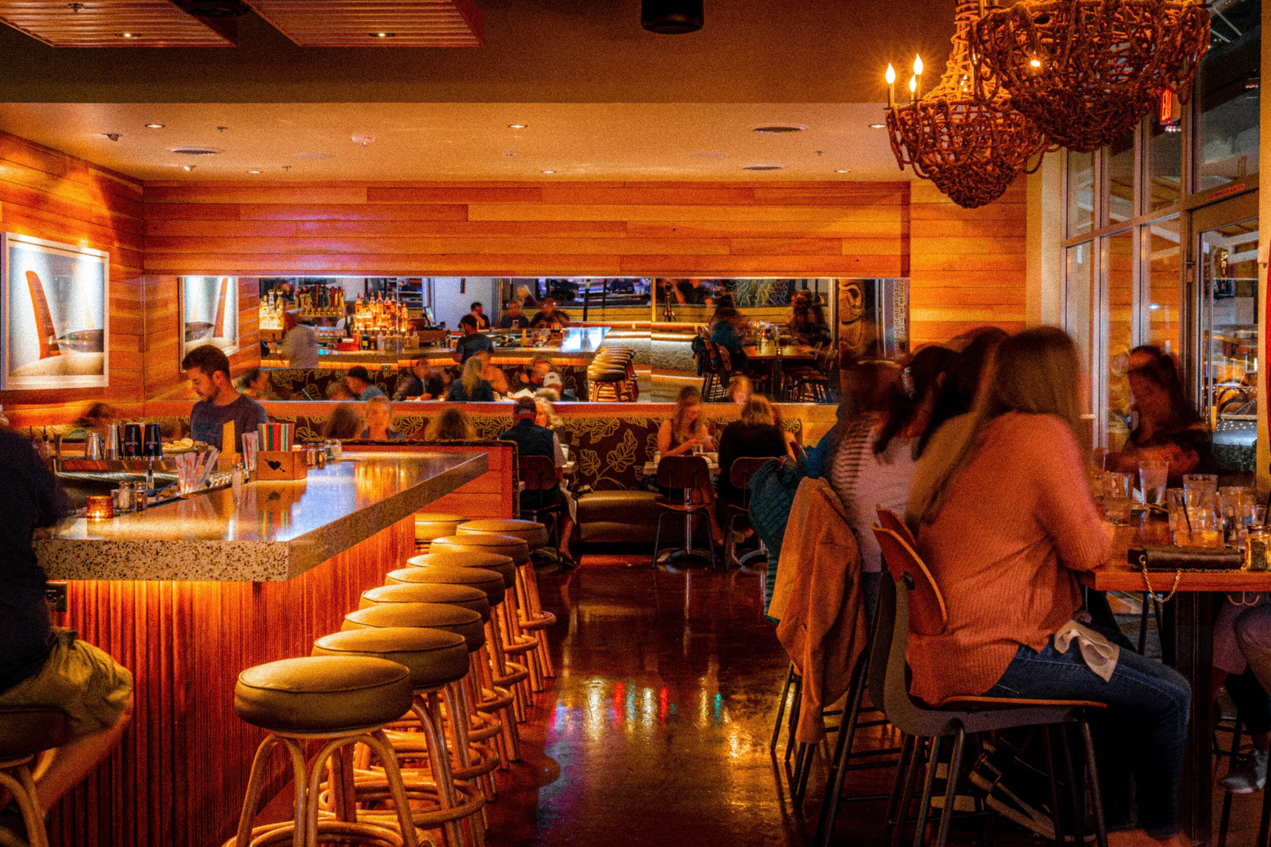 Hula's Private Dining - Full Restaurant.jpg