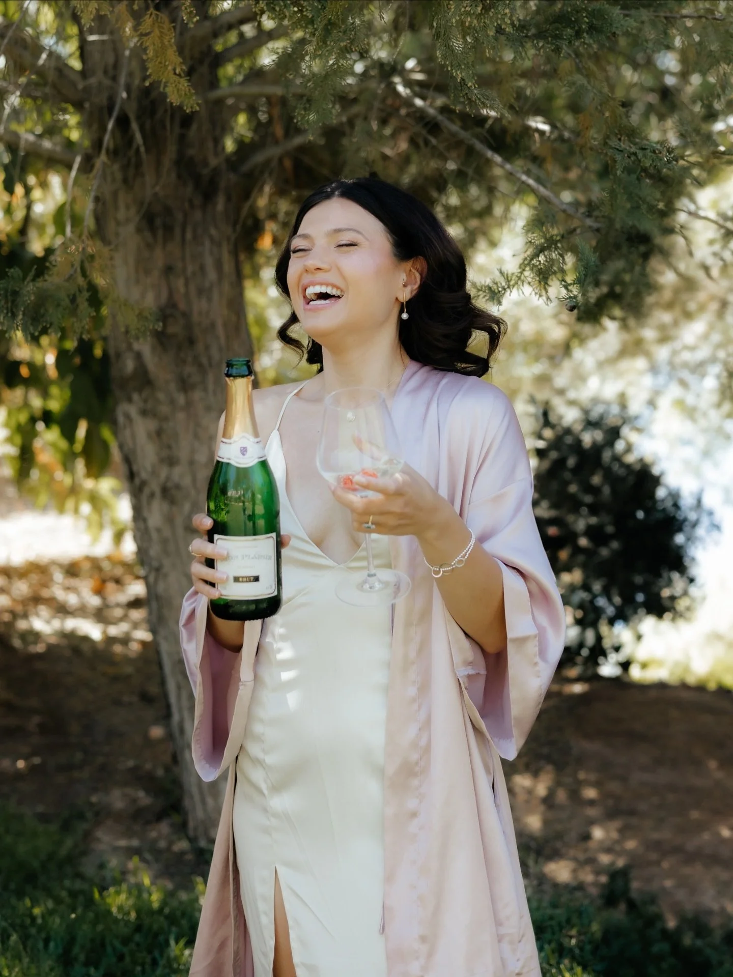 Celebrate all moments.

Styling &amp; decor: @claudia_mota_design 
Planner: @algarvedreamweddings 
Photographer: @ella.guerreiro 
Videographer: @carolinaoverseaproject 
Hair and makeup: @algarvehairmakeupstylist_xenia 
Sound &amp; rentals: @proevento