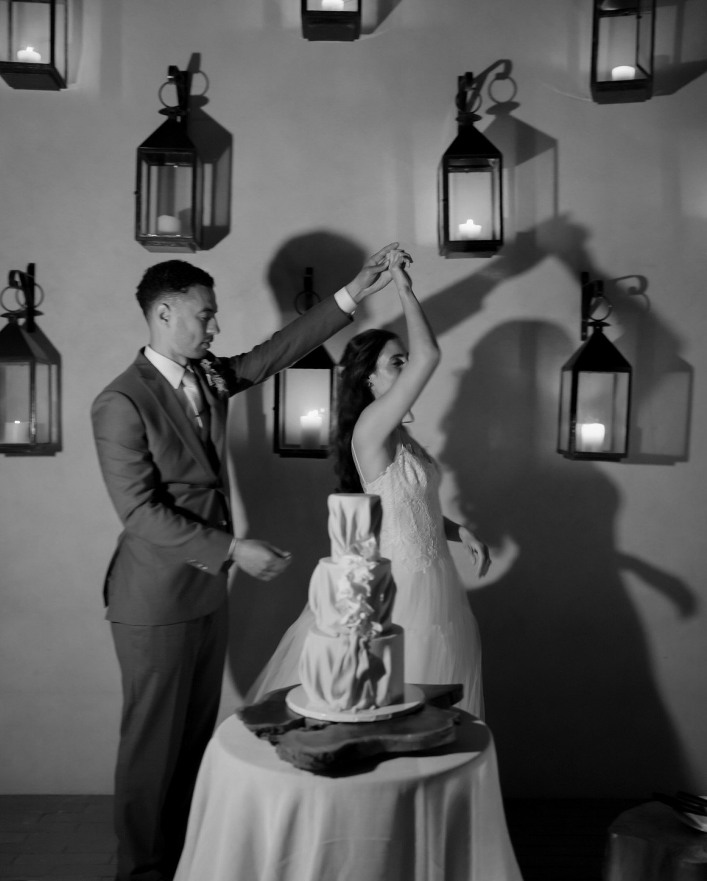 &ldquo;Life is easy with you. Life is kind.&rdquo;

Planner: @algarvedreamweddings 
Styling &amp; decor: @claudia_mota_design 
Photo and video: @carolinaoverseaproject 
Hair and makeup: @biancapereira.makeup 
Rentals: @proeventoeventos 
Music: @divan