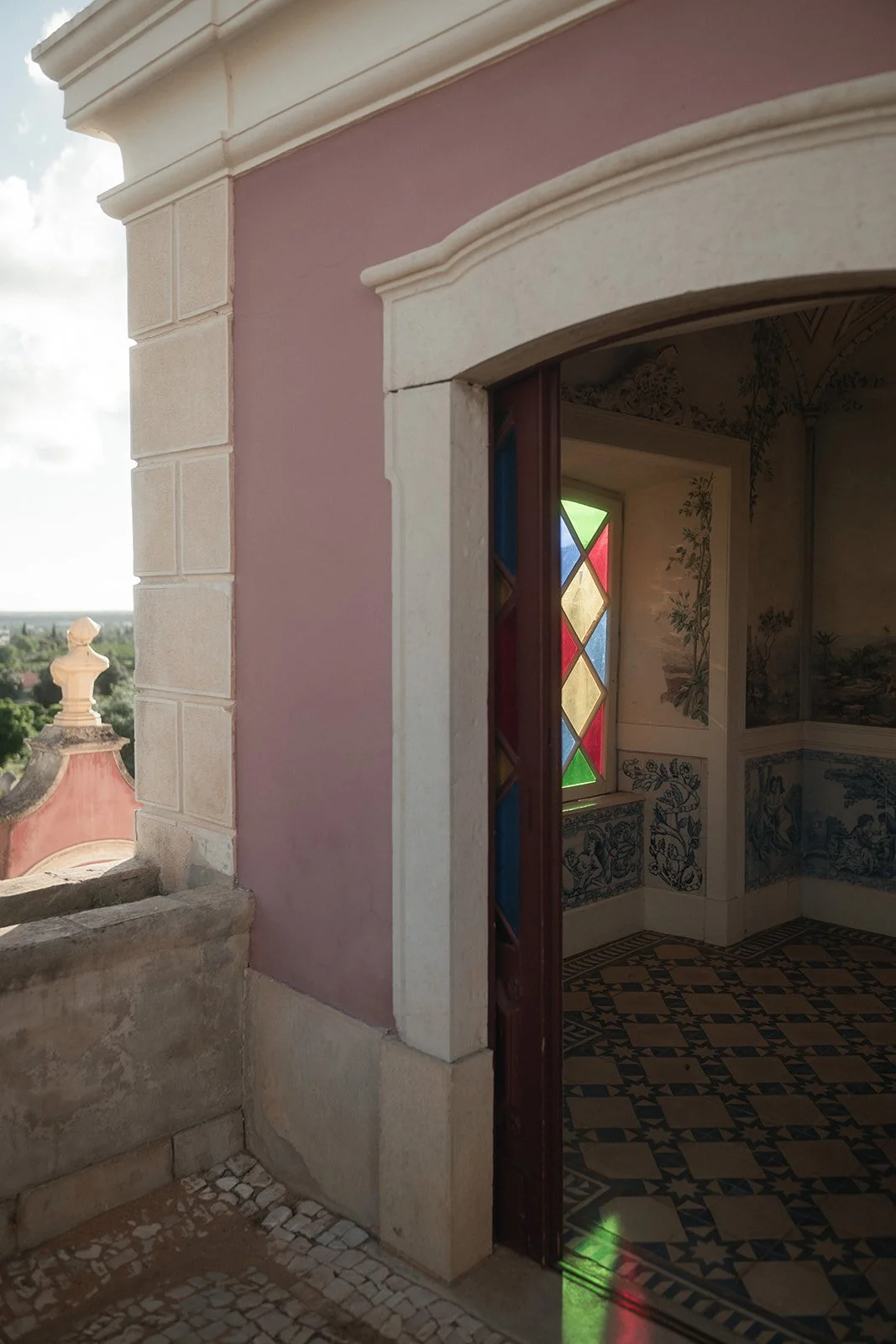 250501 Alex Kyra 1 welcome event-9.jpg