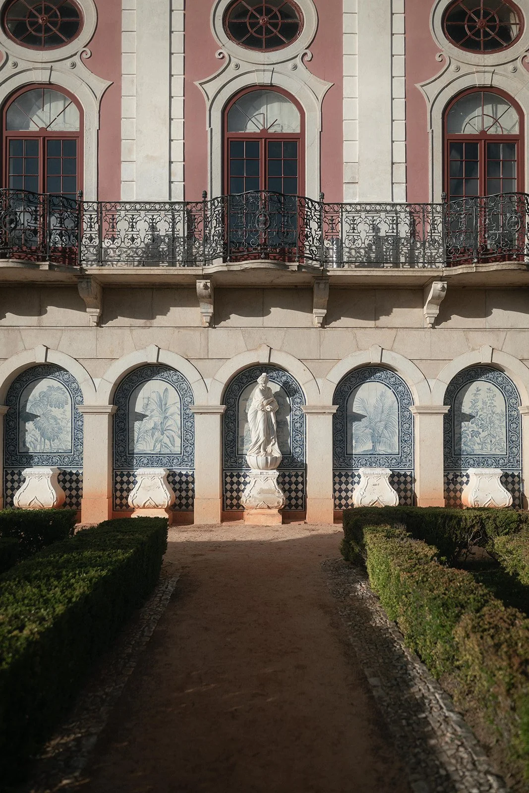 250501 Alex Kyra 1 welcome event-19.jpg