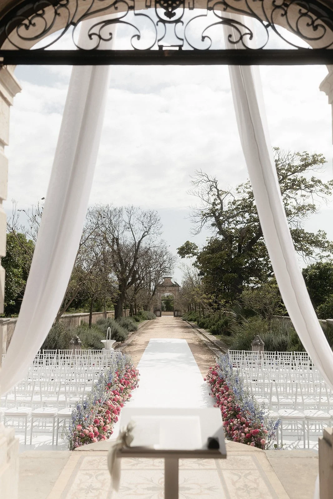 250501 Alex Kyra 2 wedding day-351.jpg