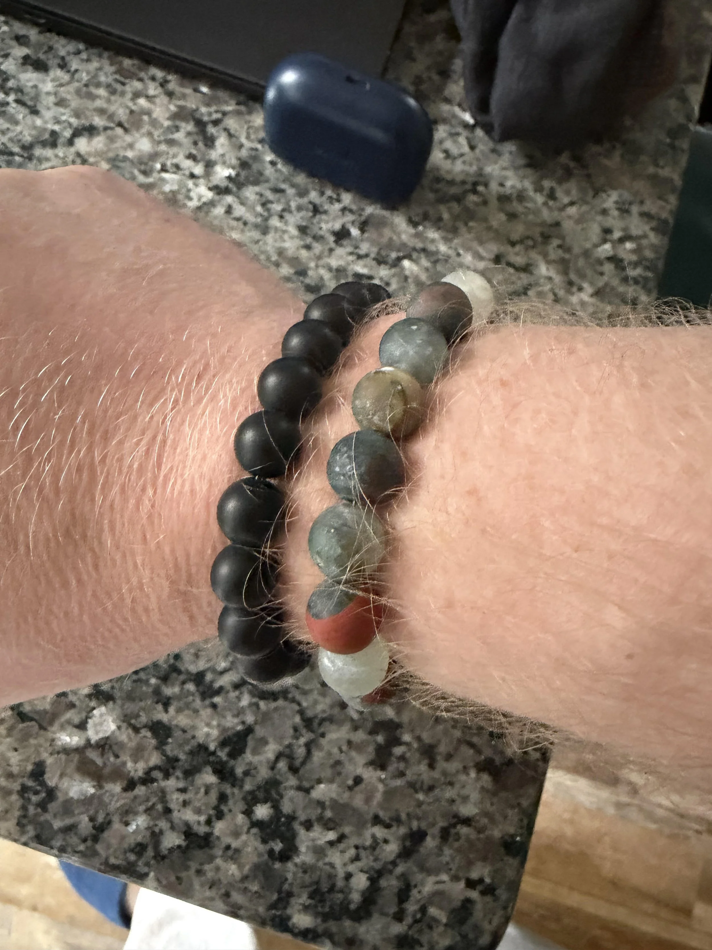 black onyx bloodstone quatz