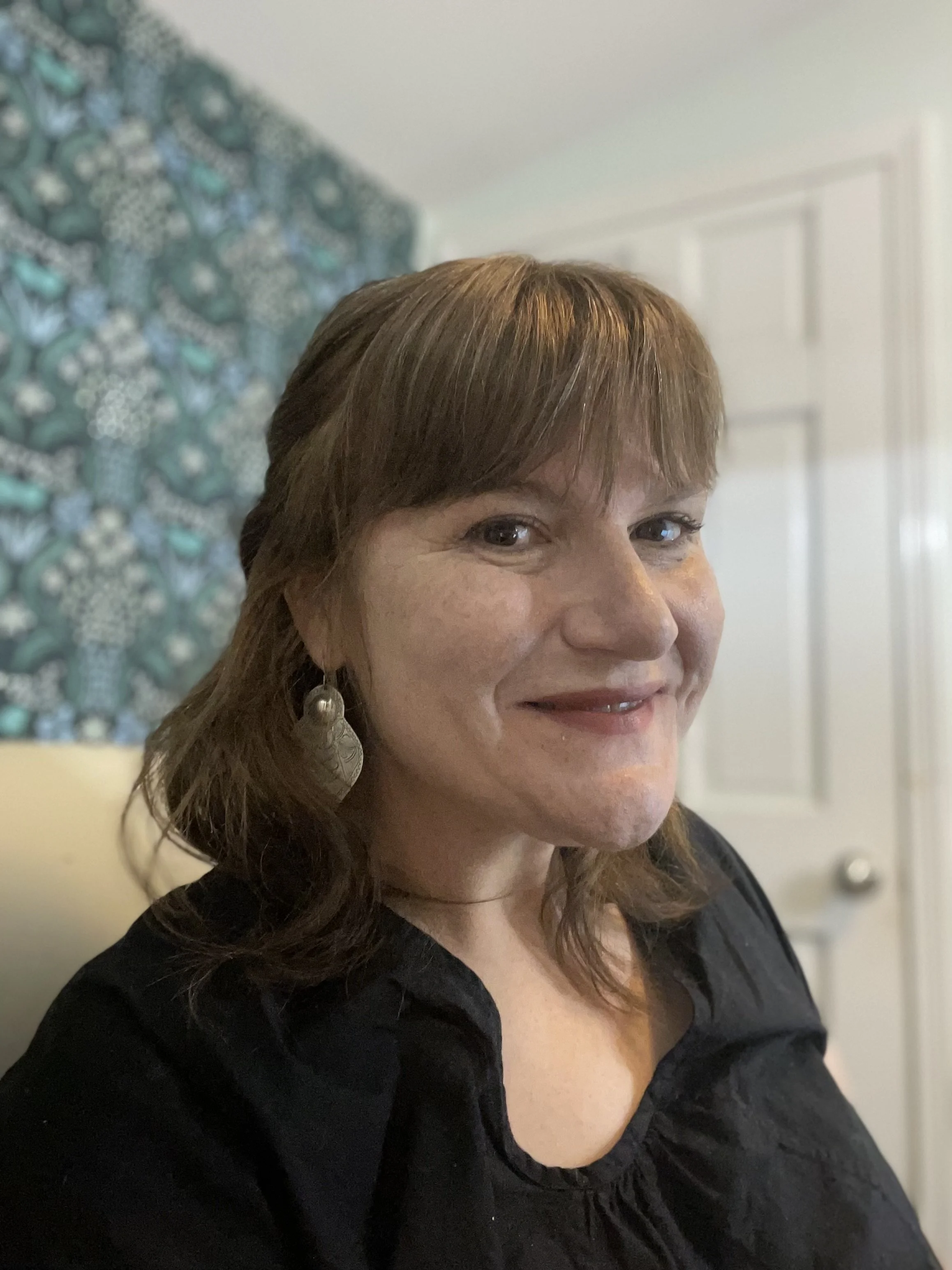 When the Weight Feels Invisible: Motherhood, Neurodivergence & Mid‑Life Stressors