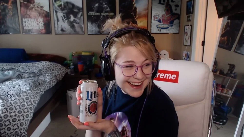 streamer-miller-lite.jpg