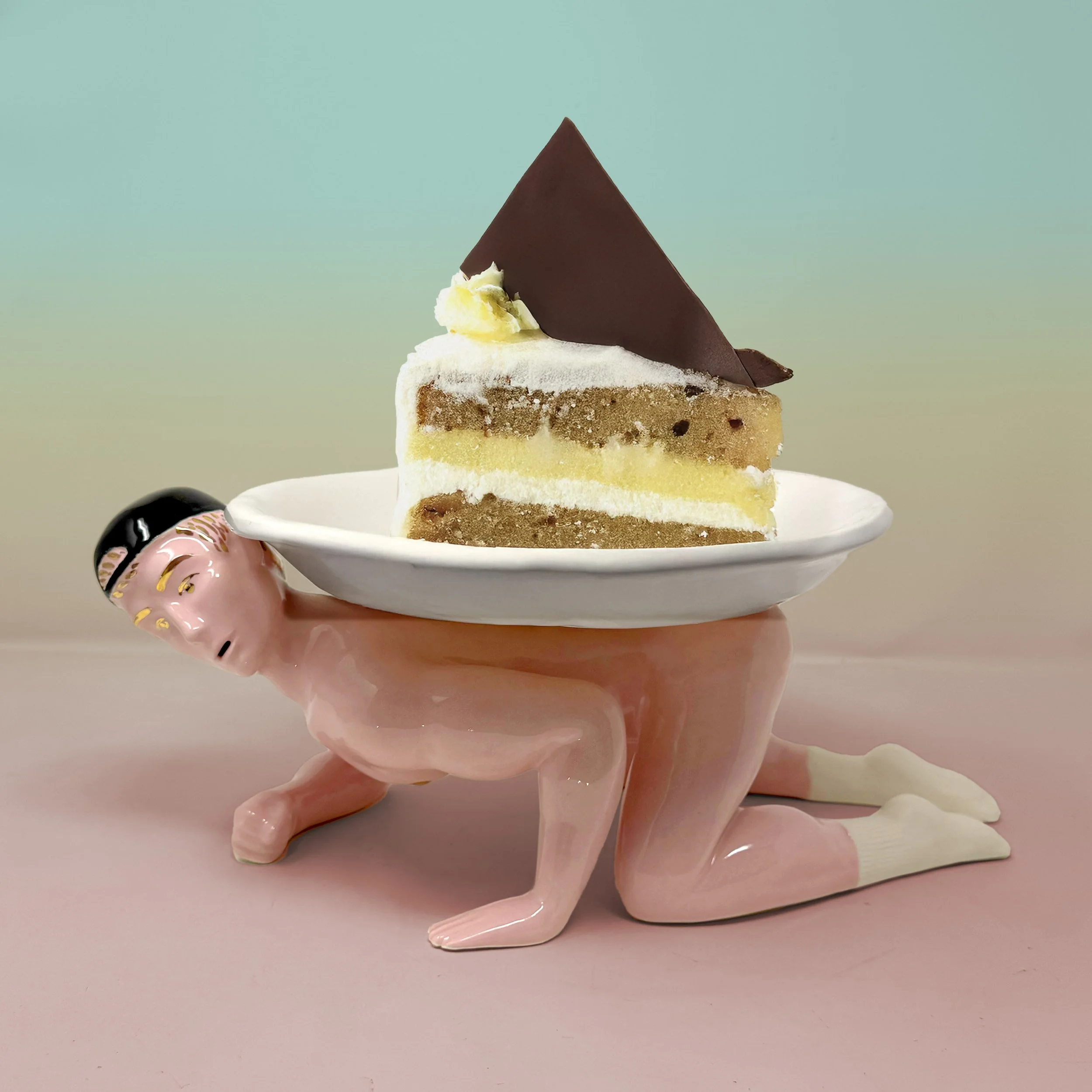 Serving Cake