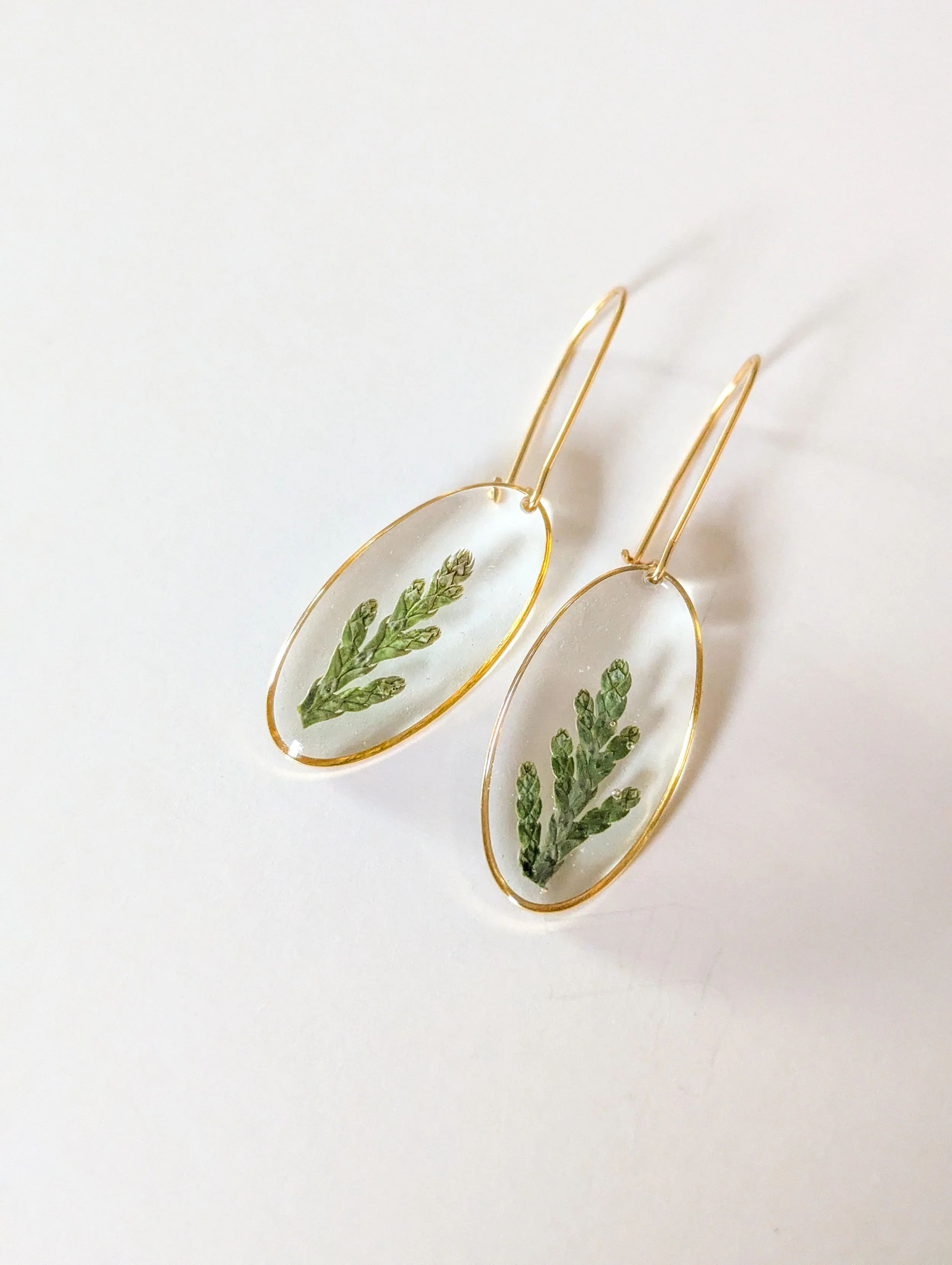 Cedar Dangles