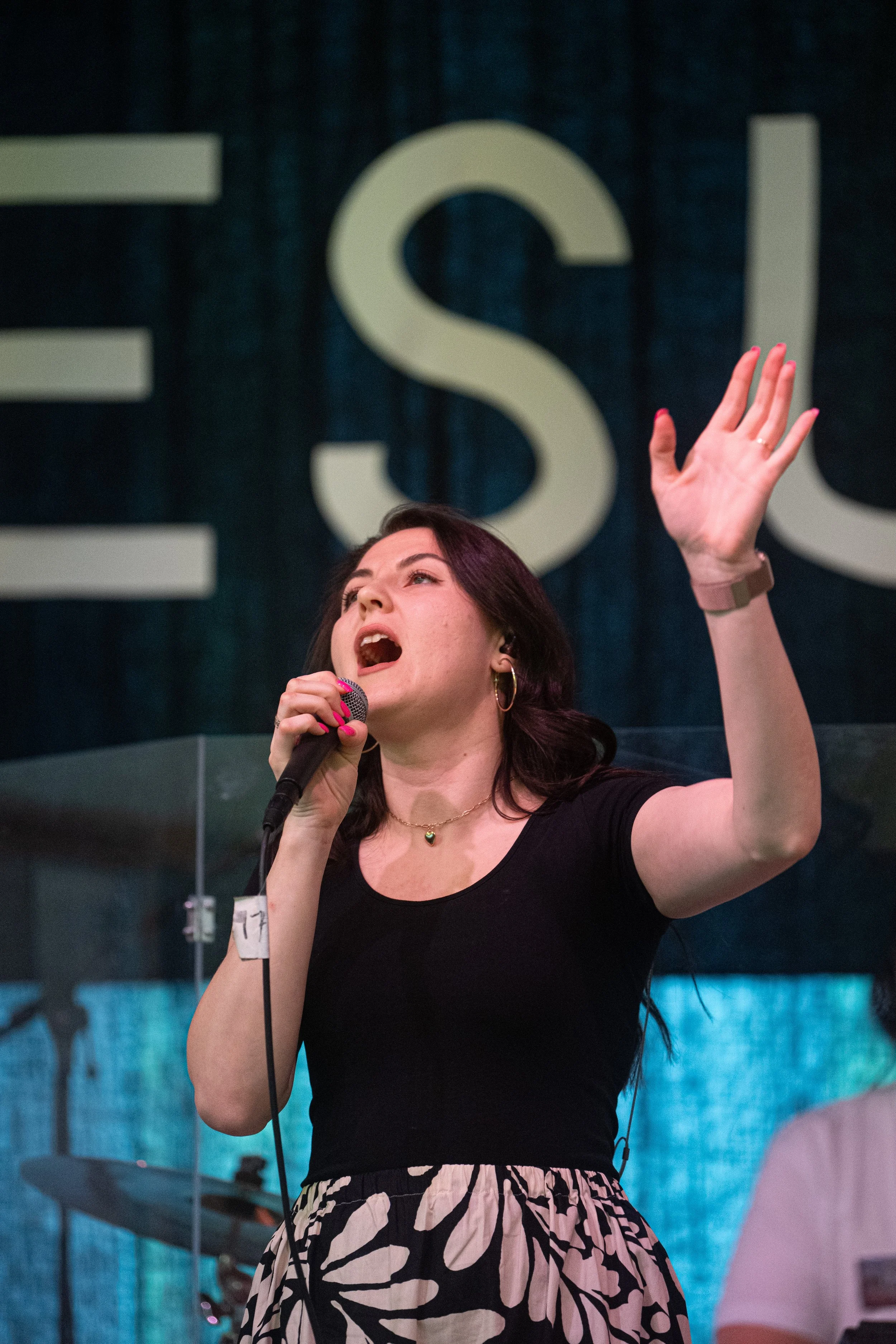 18.6.25 - Rebuild the ruins -98.jpg