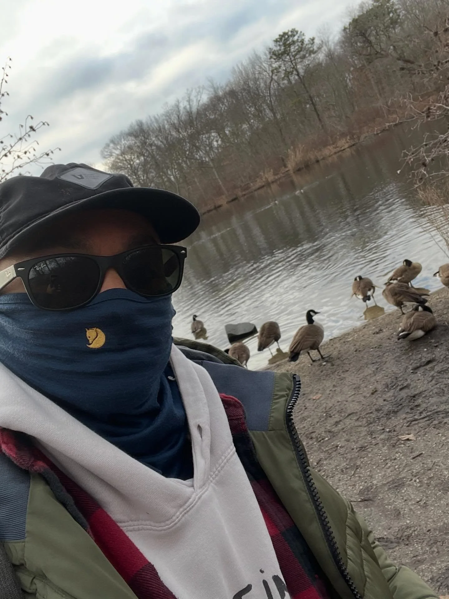 In 2021, I spent most of my time outside. I became a CONSISTENT runner. I completed the @davidgoggins 4x4x48 challenge while injured - the first time in my LIFE I was PROUD of myself. A binary moment. I discovered the GRIT required to FIGHT for INNER