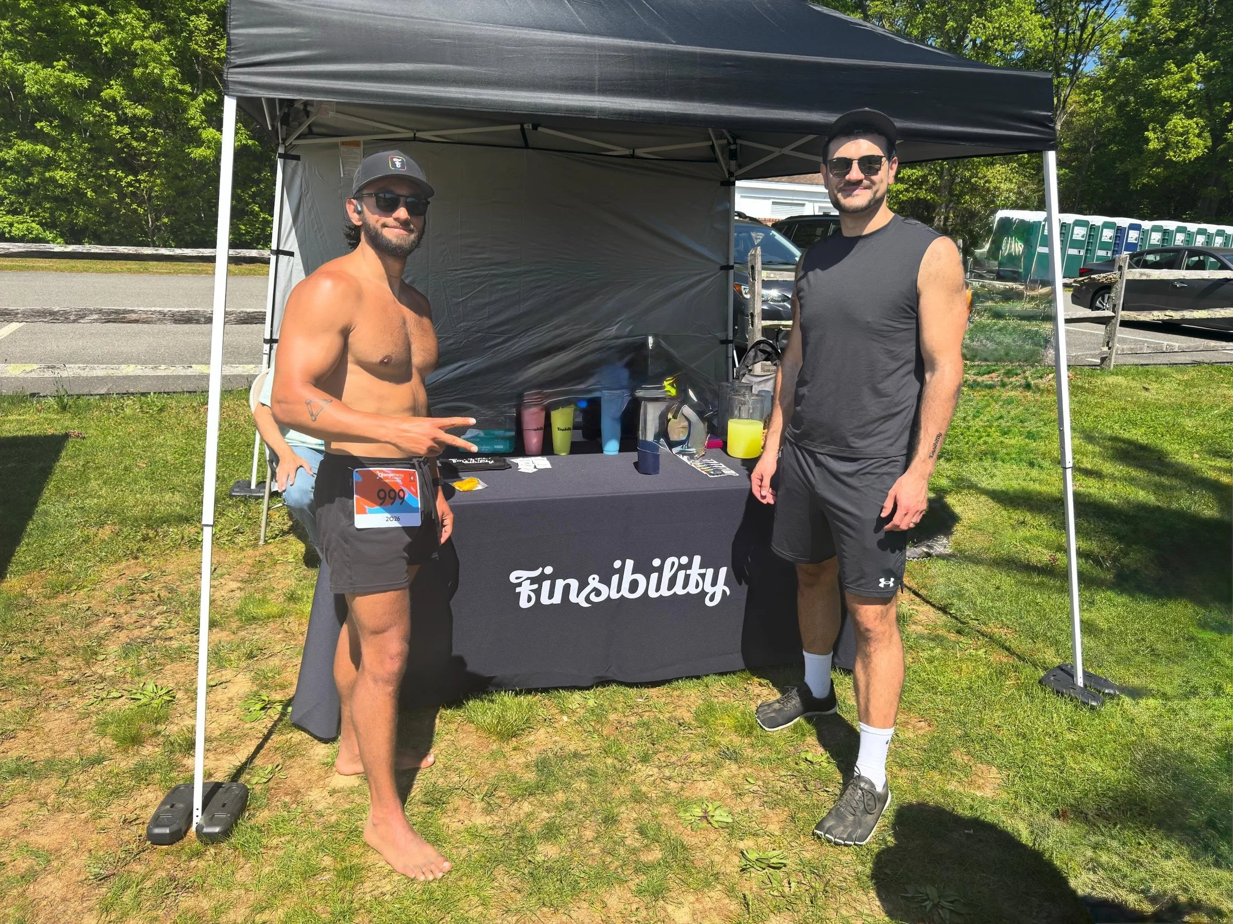 #999. FIRST PLACE. since nobody else ran BAREFOOT. Y&rsquo;all didn&rsquo;t touch the ground once, you&rsquo;re disqualified! (the robot board said 29th overrall😒) // My best mate Nick was a Sponsor at the OTF 5K @ Bethpage State Park, I&rsquo;m so 