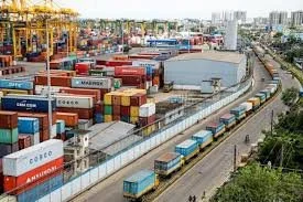 Bangladesh : grève des douanes suspendue sur ordre du gouvernement après un blocage du port de Chittagong