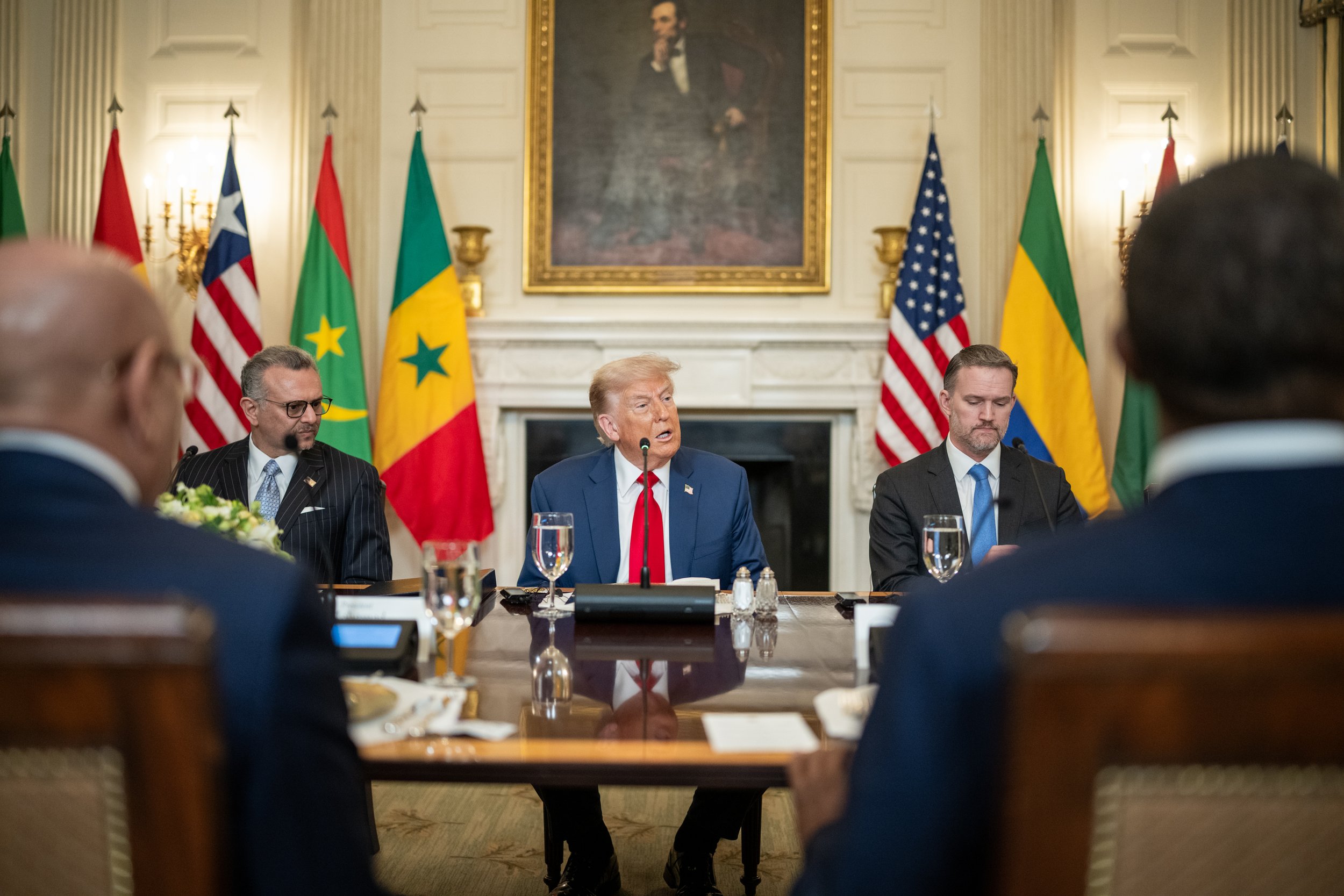 Washington tend la main à cinq pays africains pour contrer l'influence chino-russe
