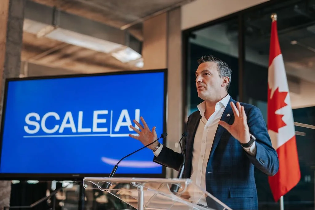 Ottawa observe les tribunaux avant d’agir sur l’IA et le droit d’auteur