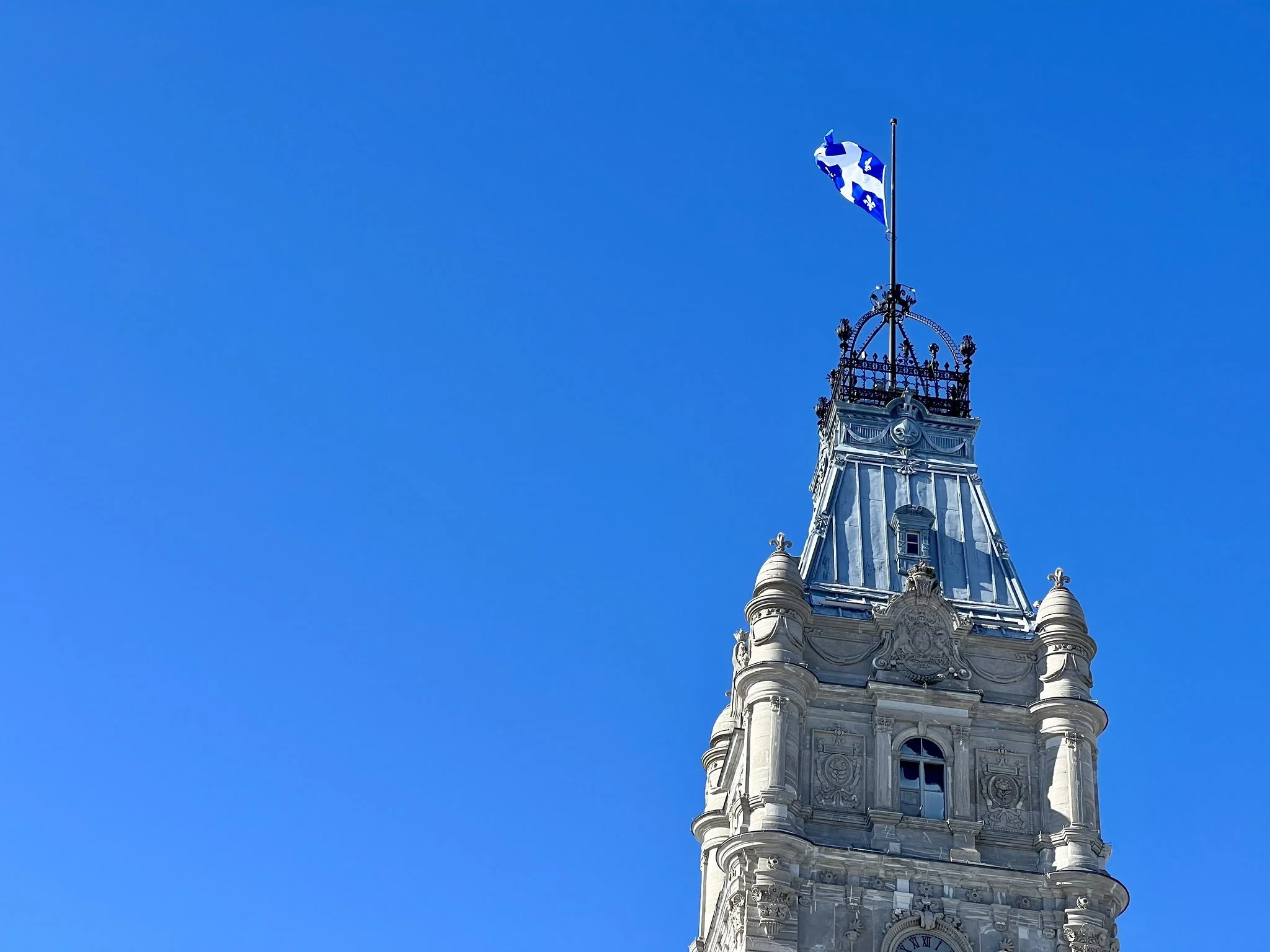 Crise de crédibilité dans le dossier SAAQclic : Marsolais de nouveau contredit