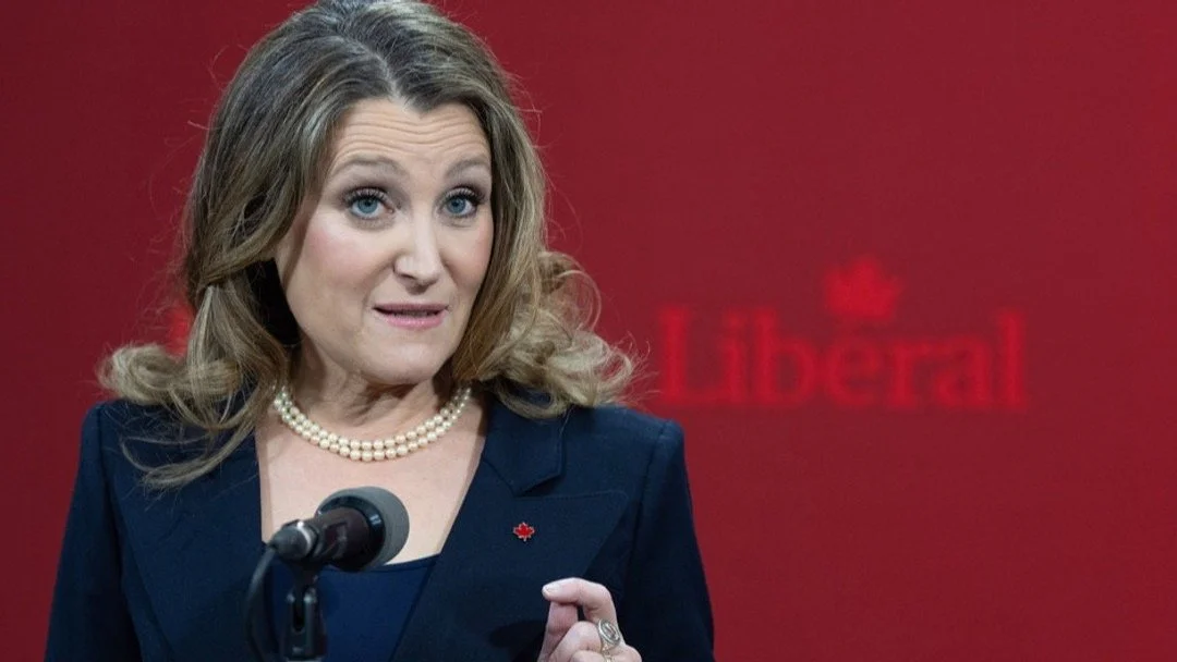 Freeland quitte le Cabinet Carney pour un rôle international sur l’Ukraine