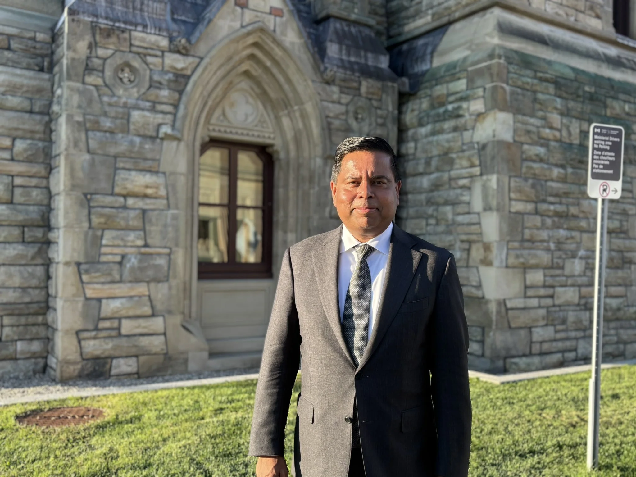 Armes à feu : un enregistrement embarrasse le ministre de la Sécurité publique