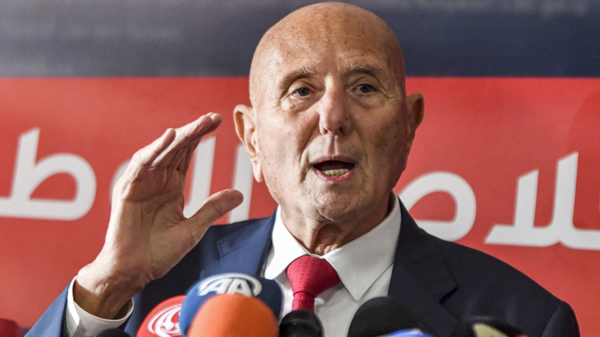 Tunisie : arrestation d’Ahmed Néjib Chebbi après une condamnation en appel