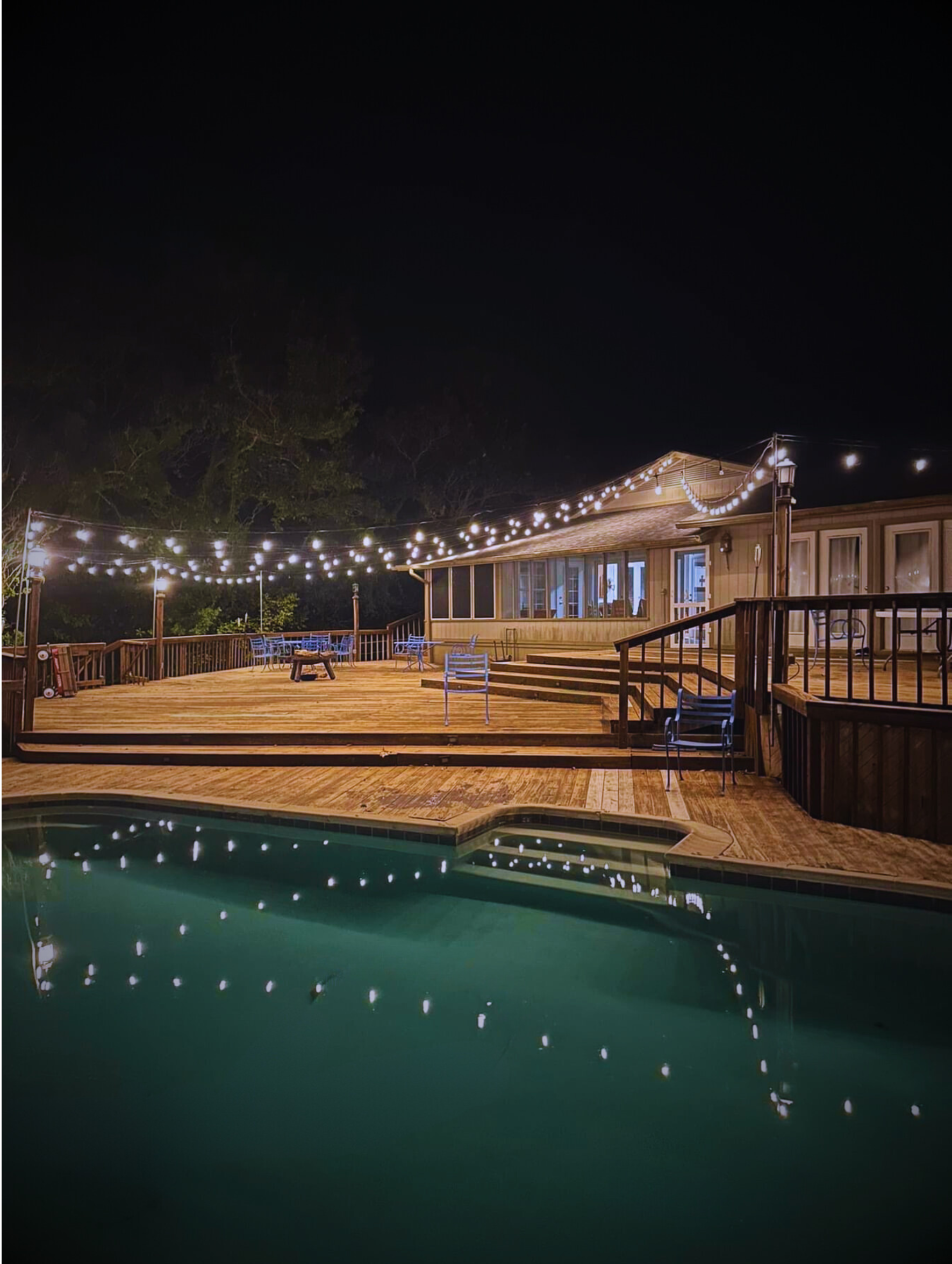 Pool Deck Night.png