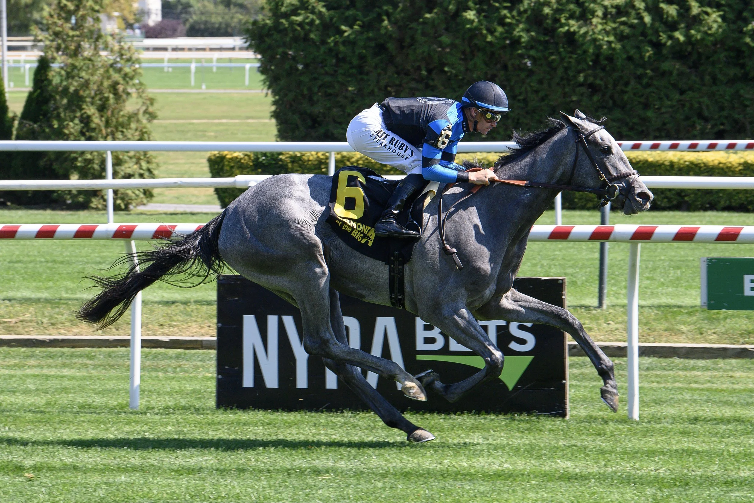  Maiden win  Coglianese Photos 
