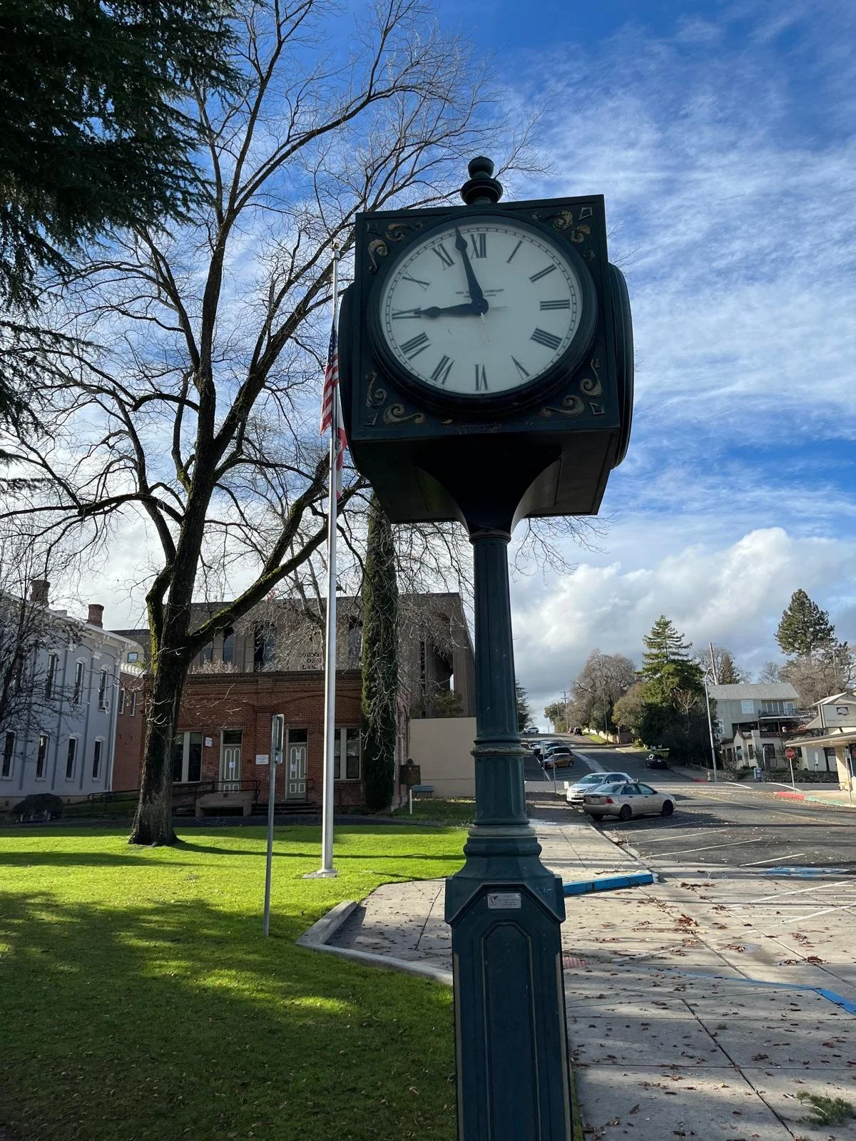 Lakeport California downtown landmark representing local service areas for process serving and eviction assistance