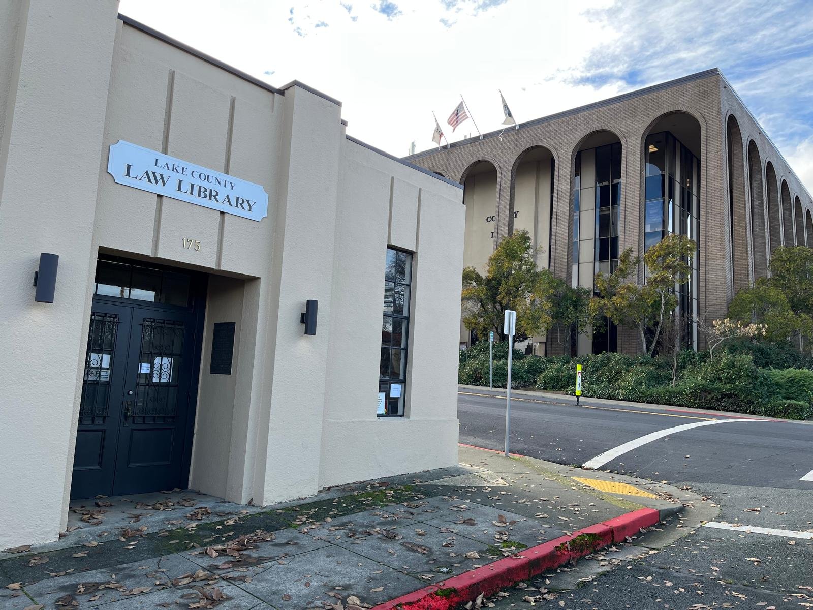 Lakeport branch of the Lake County Superior Court and Law Library served by Redwood Lakes Legal Documents eviction and process serving service
