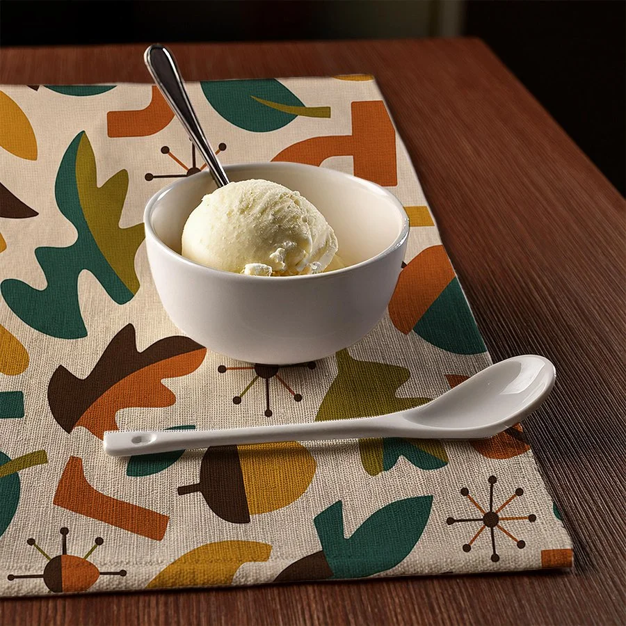 Placemat, Vibrant Mid-Century Autumn Design with icecream and spoon