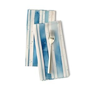 blue and cream napkins.jpeg