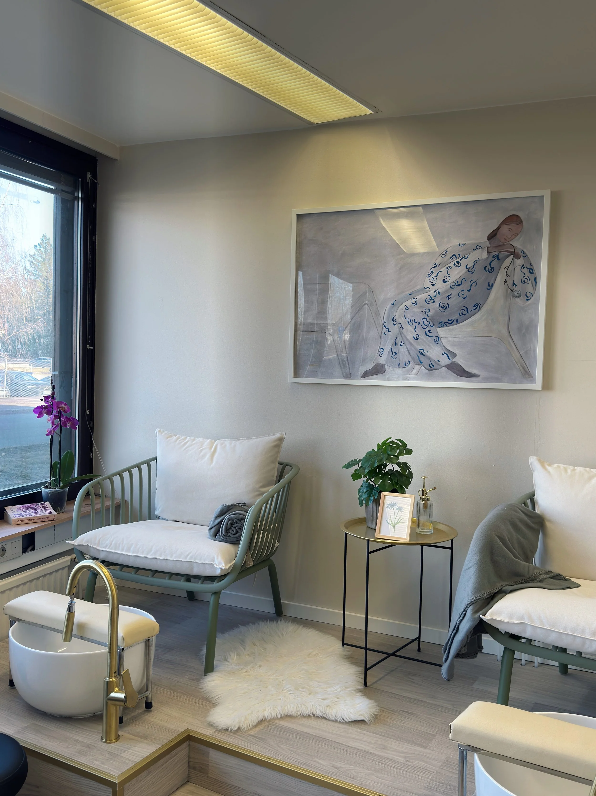 Aura Beauty — salon