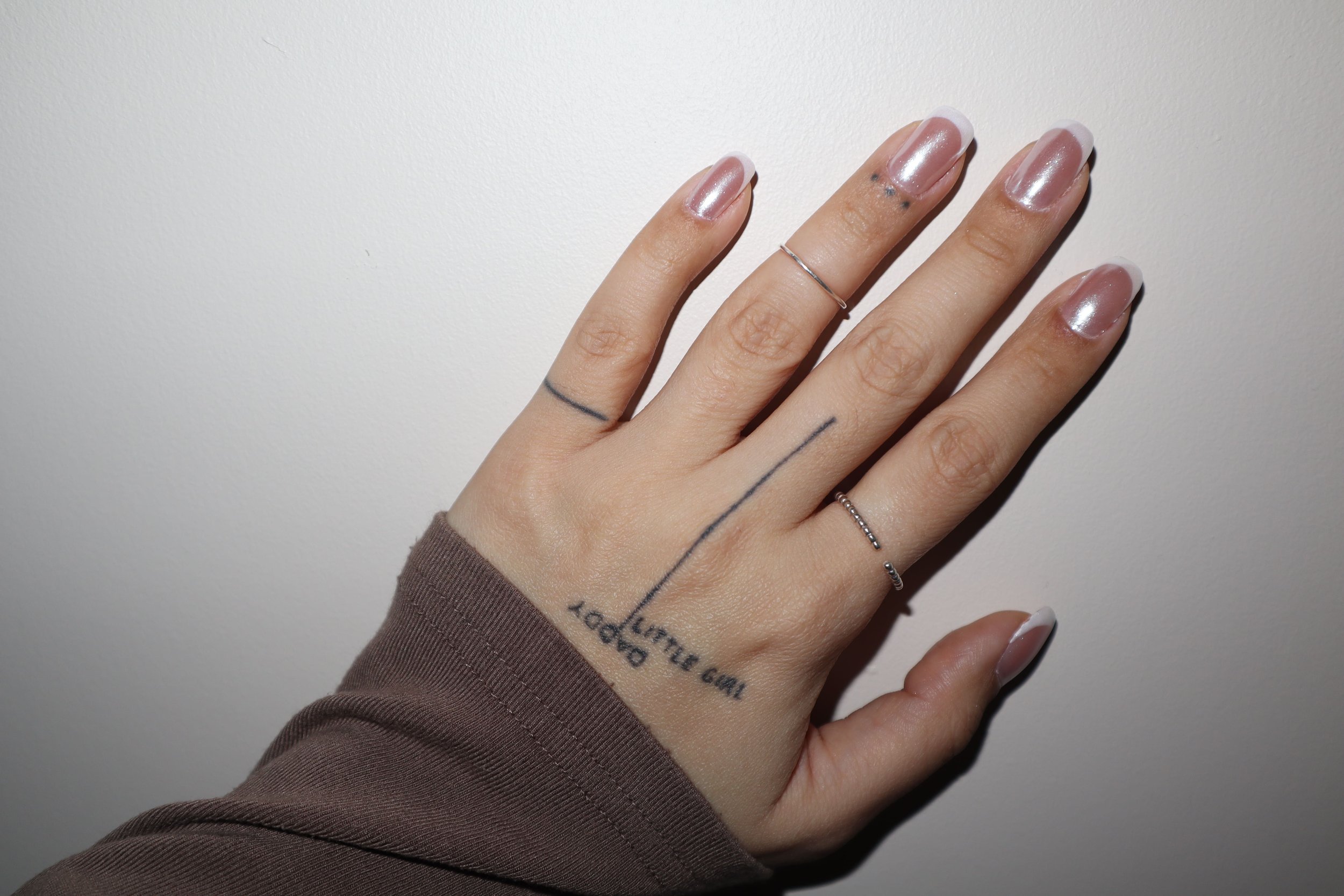 Geelilakkaus Espoo - Aura Beauty