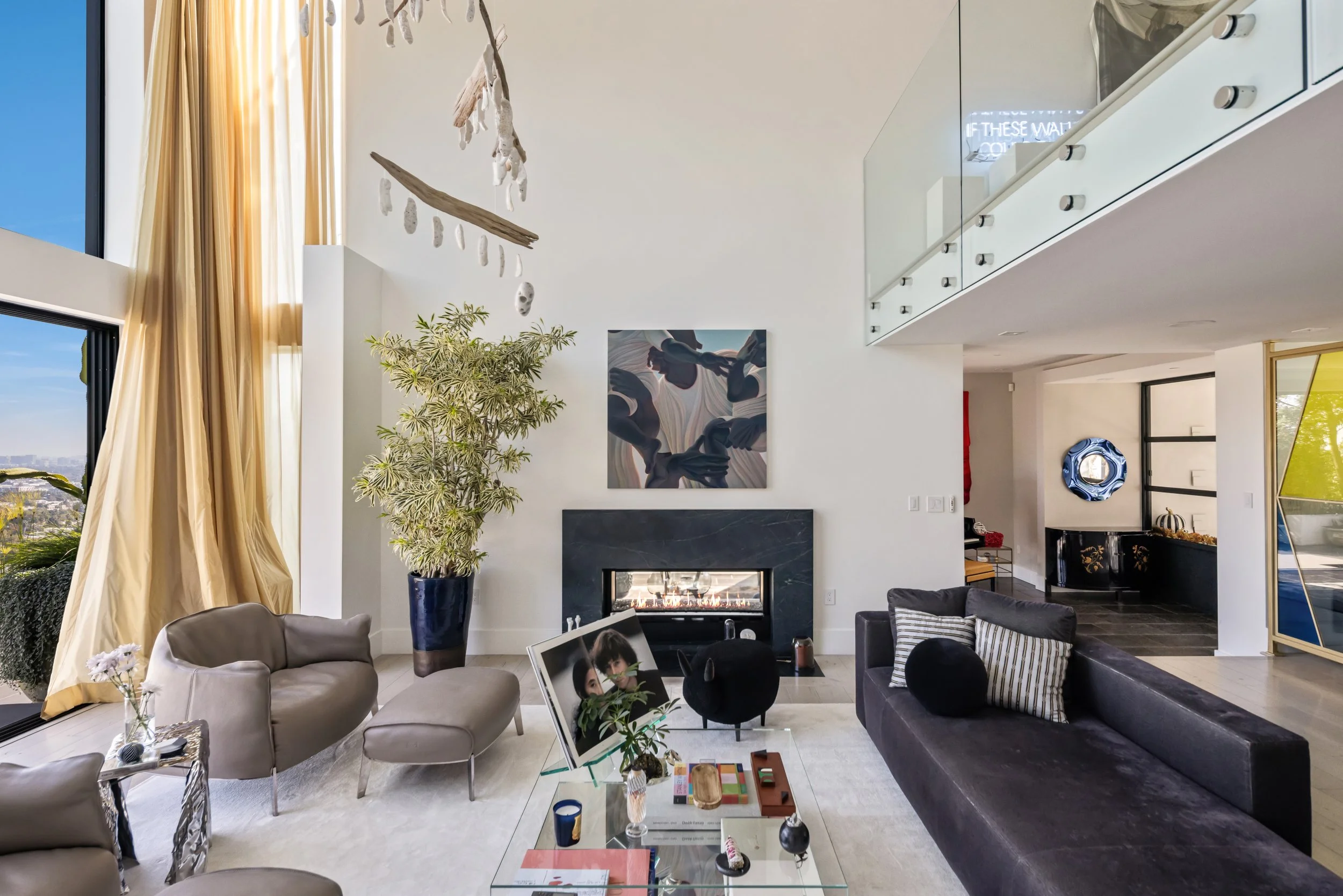8080 Laurel View-20.jpg
