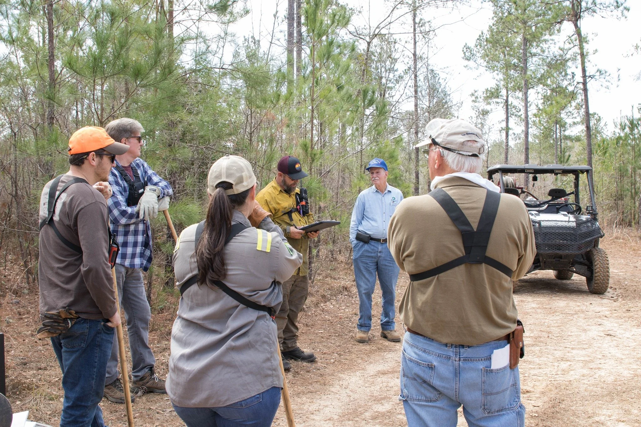 Crew briefing at a "learn to burn" training day for members and prospective members.