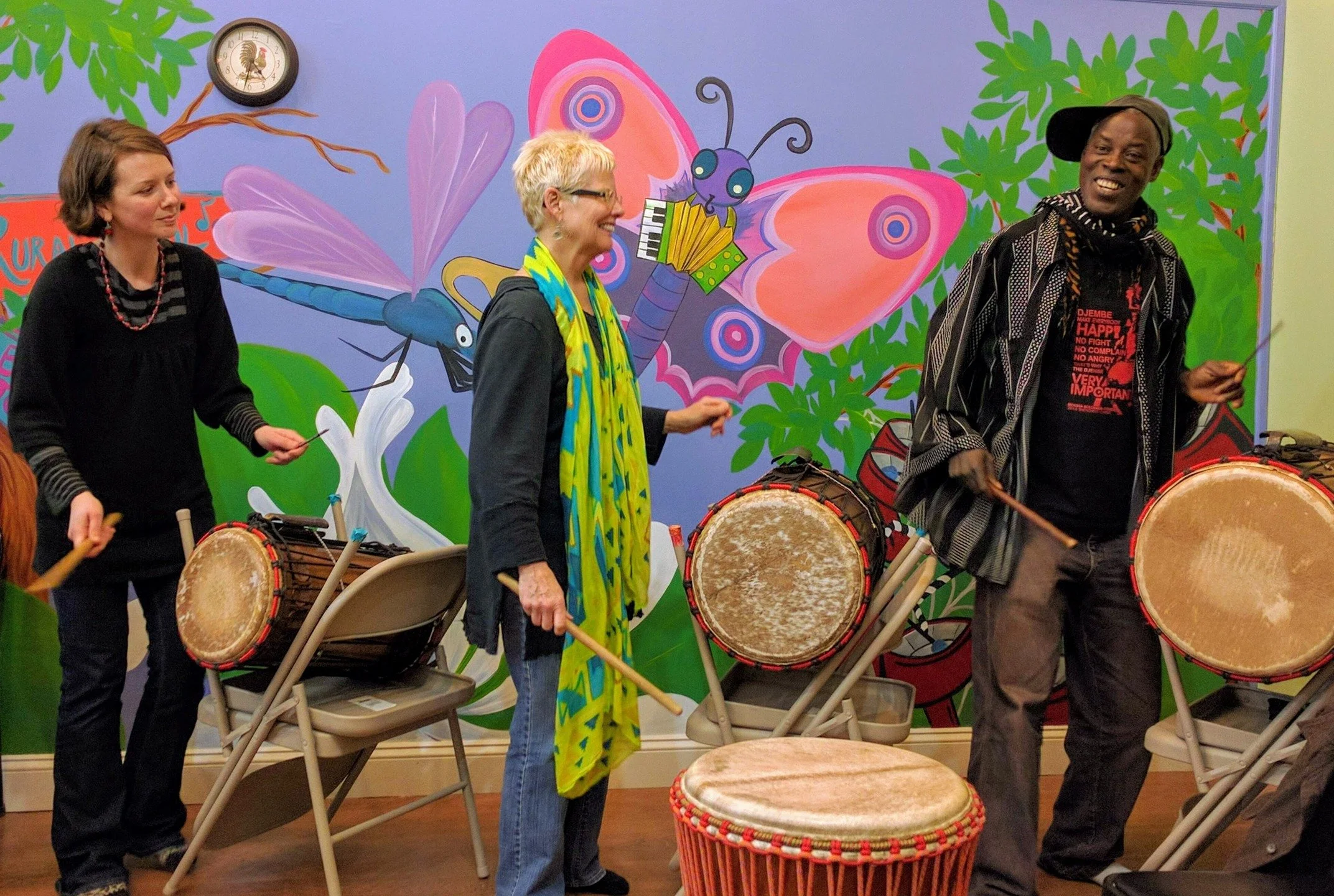Get your djembes and dunduns ready - Bolokada Conde is IN THE HOUSE!

A little flashback before we flash forward: Bolokada visited our community for the first time on 1 May 2016. Happy 10 years of collaboration and friendship, Bolo! The EarthBeat Mus