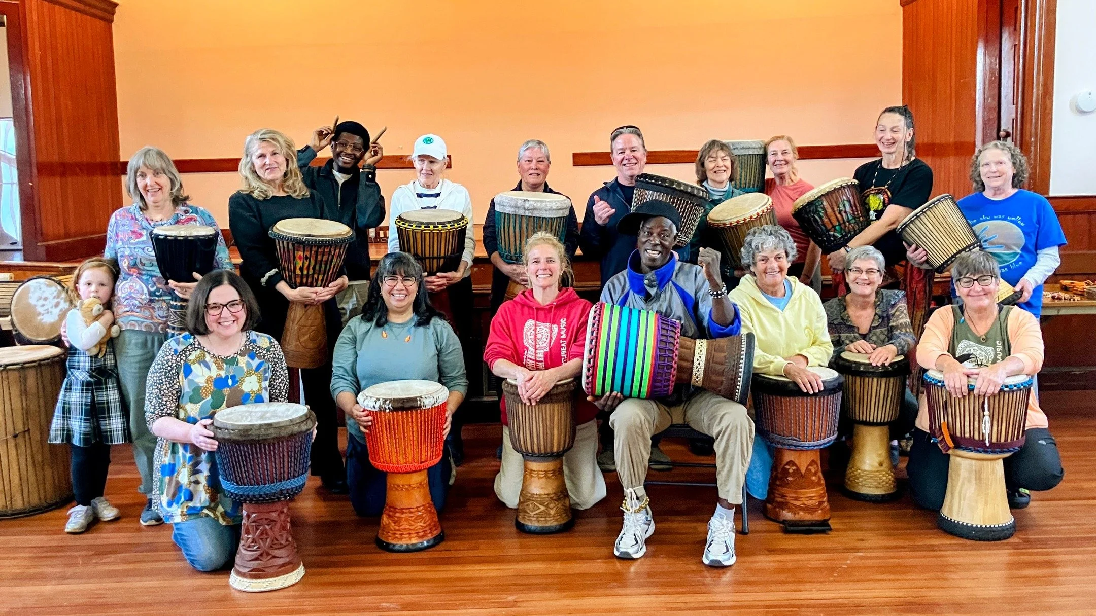 Our drumming village shows up big time when Grandmaster Djembefola Bolokada Conde visits! 

1. 4/21 Djemb&eacute; Workshop
2 + 3. 4/21 Djemb&eacute; + Dunduns Workshop
4 + 5. 4/22 Community Drumming Workshop @greenwichfreelibrary 
6 + 7. 4/22 Djemb&e