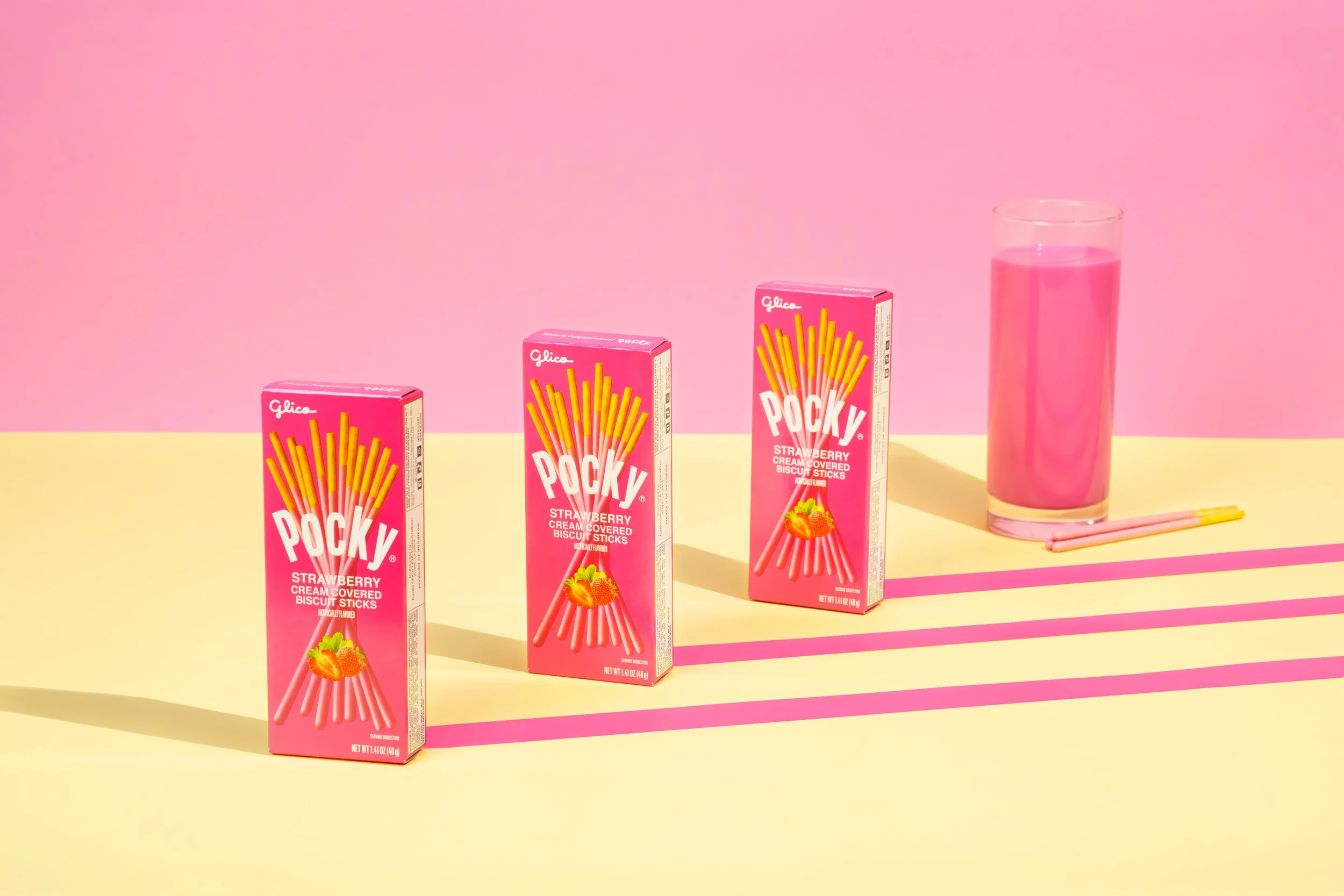 Strawberry pocky v2.jpg