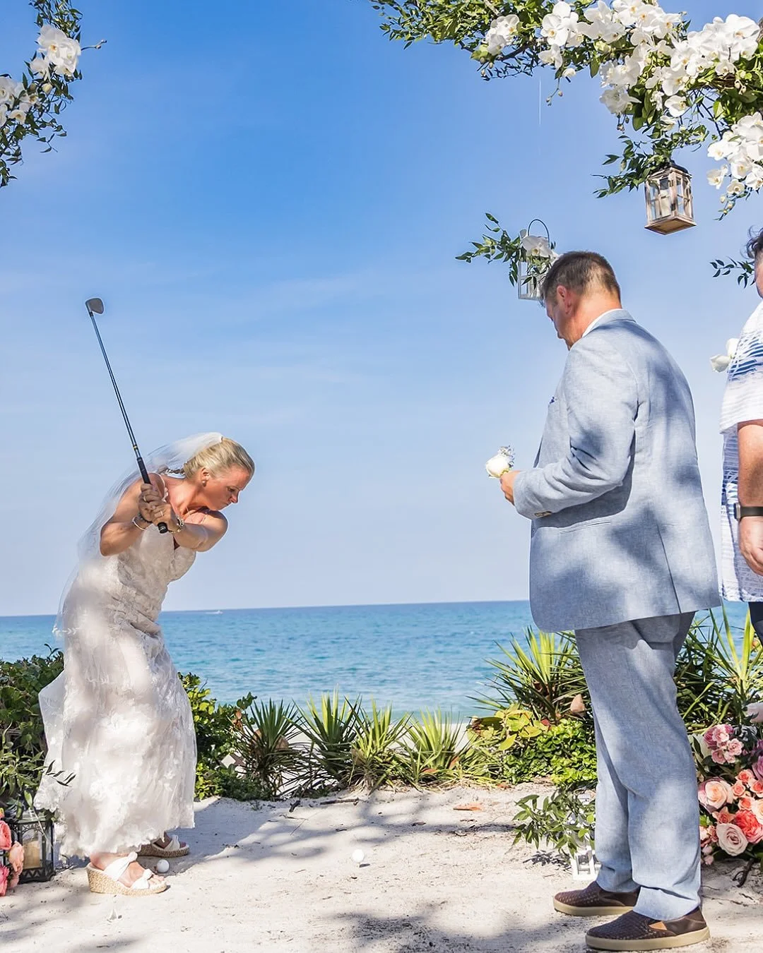 This stunning Florida ocean-view resort set the stage for a day filled with love, elegance, and a not-so-subtle nod to the bride&rsquo;s passion for her golf career ⛳✨. Stellar Event Services was honored to bring it all together as Day-of Coordinator