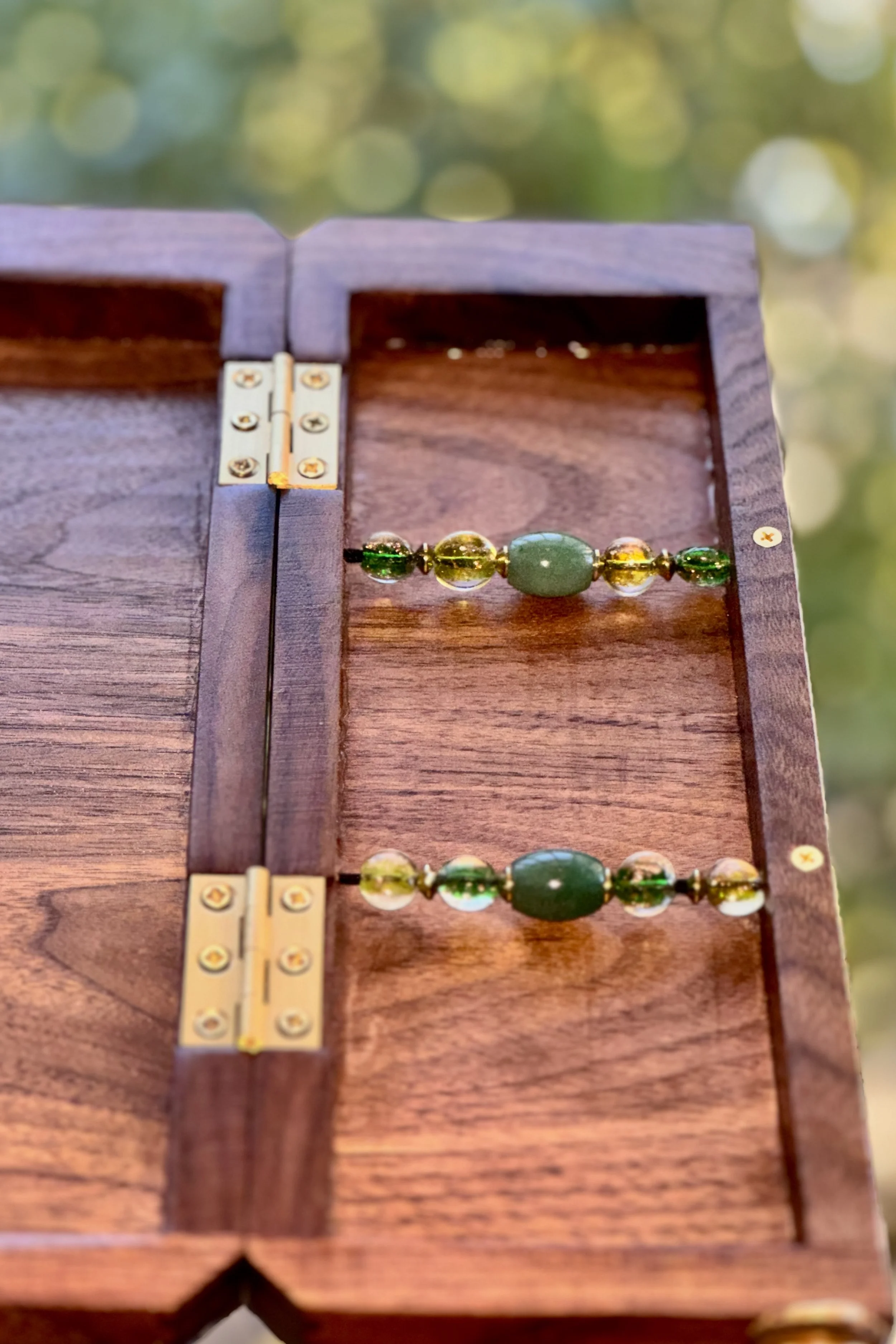 Walnut Pochade Green Customizable Beads