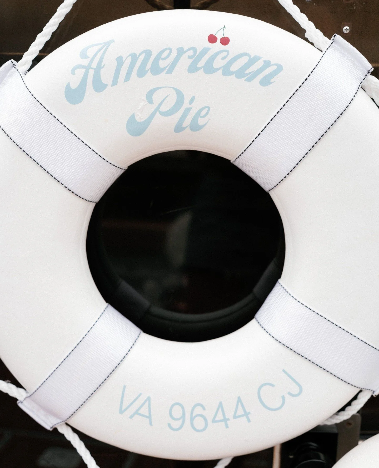On American Pie, it truly is the little things that make all the difference 🍒 Every detail aboard has been handpicked by Captain Weston Birkett and styled to perfection, with that unmistakable thought and care you’ll find on every Nautiste ves