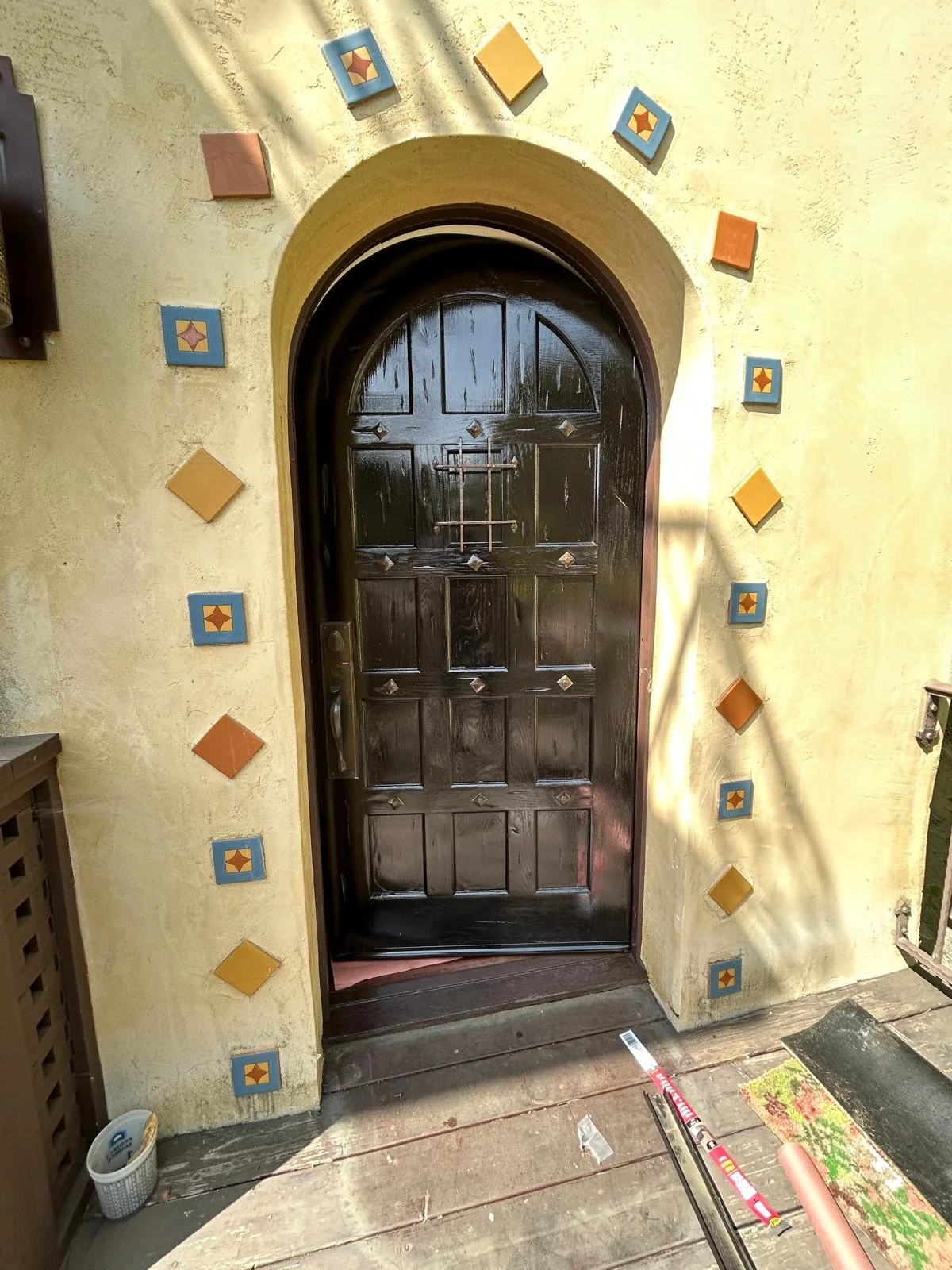 BlackGlossDoor.jpg