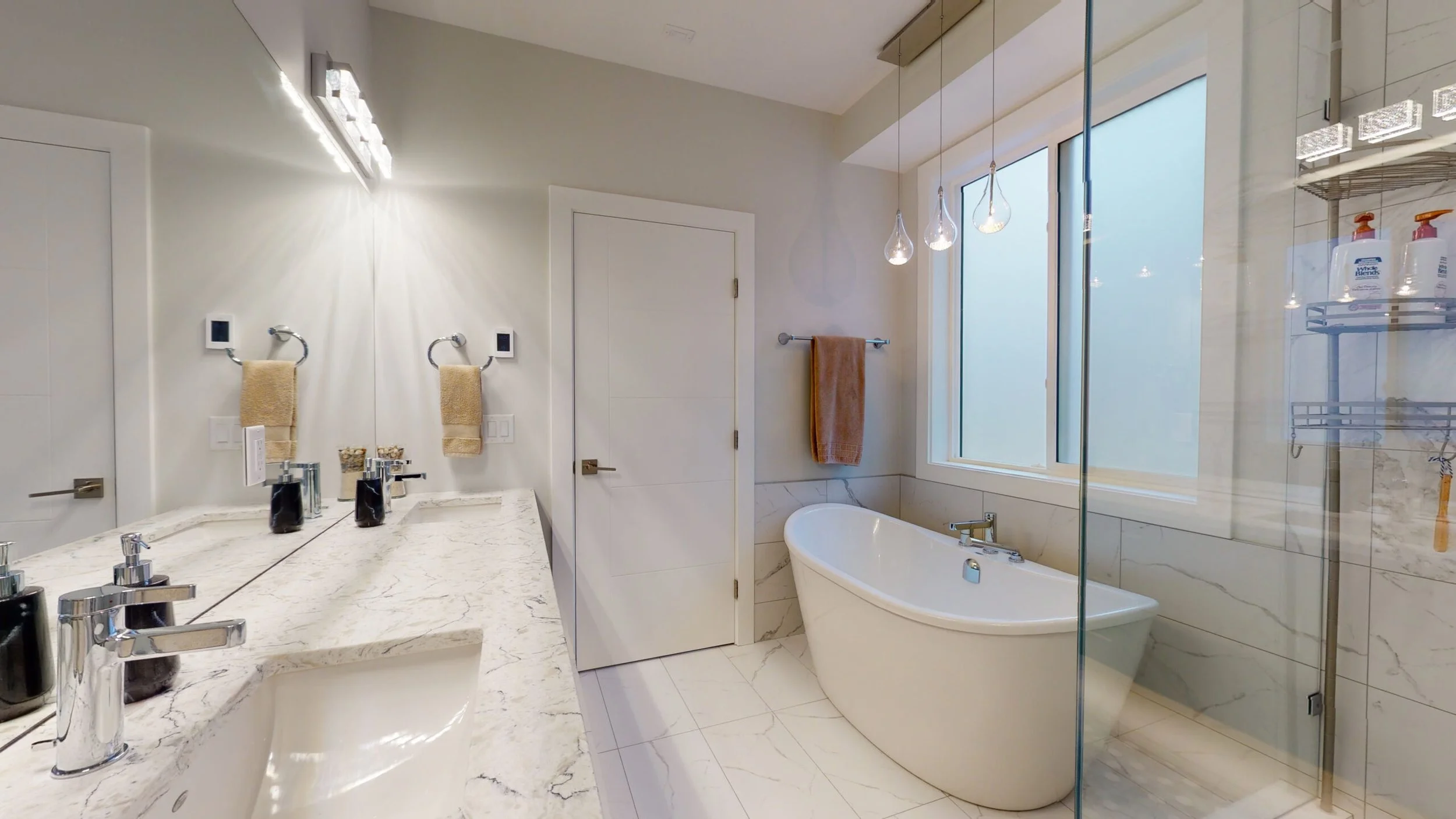 Primary Ensuite. Custom Home Build in Tallus Ridge, Crown Crest Drive, West Kelowna by Pure Build Construction. 