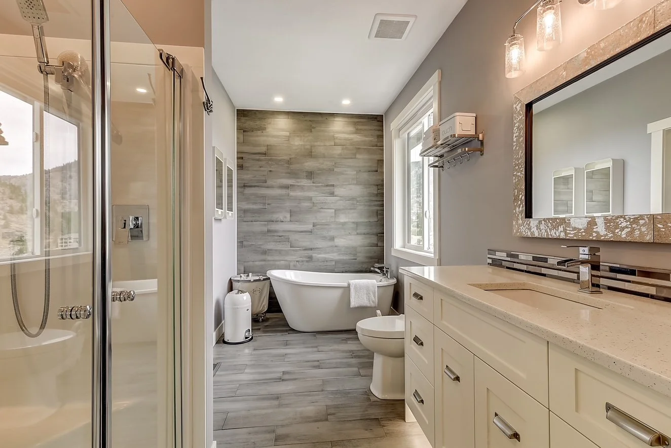 Primary Ensuite. Custom Home Build on Upper Sundance Drive in West Kelowna, BC by Pure Build Construction.