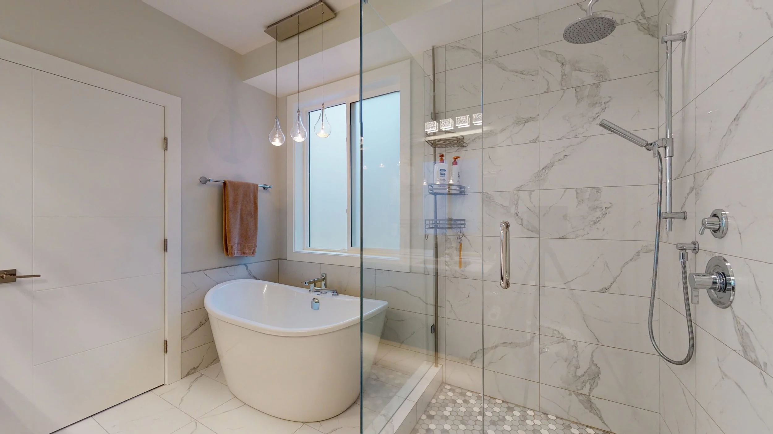 Primary Ensuite. Custom Home Build in Tallus Ridge, Crown Crest Drive, West Kelowna by Pure Build Construction. 